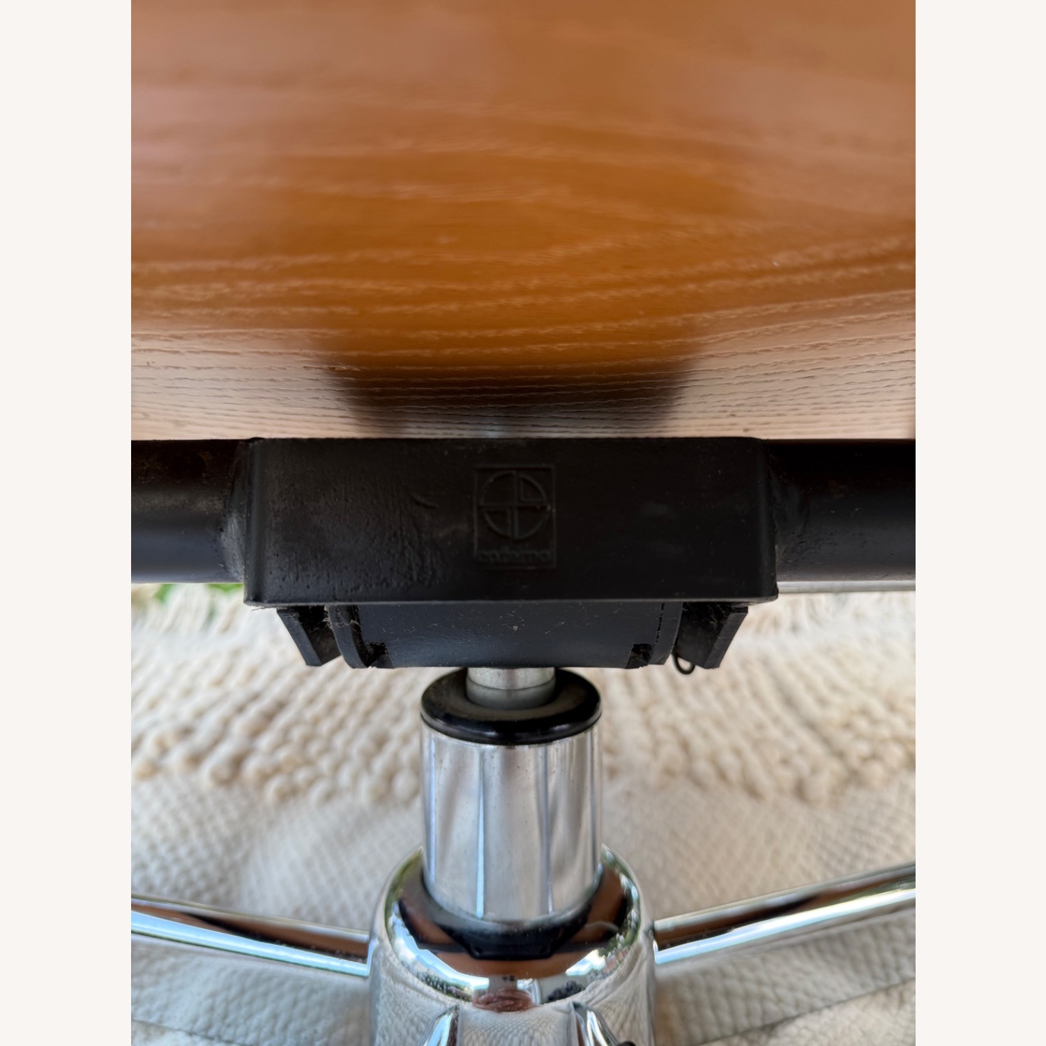 Cofemo Vintage Swivel / Rocker Chair & Ottoman Set - image-7