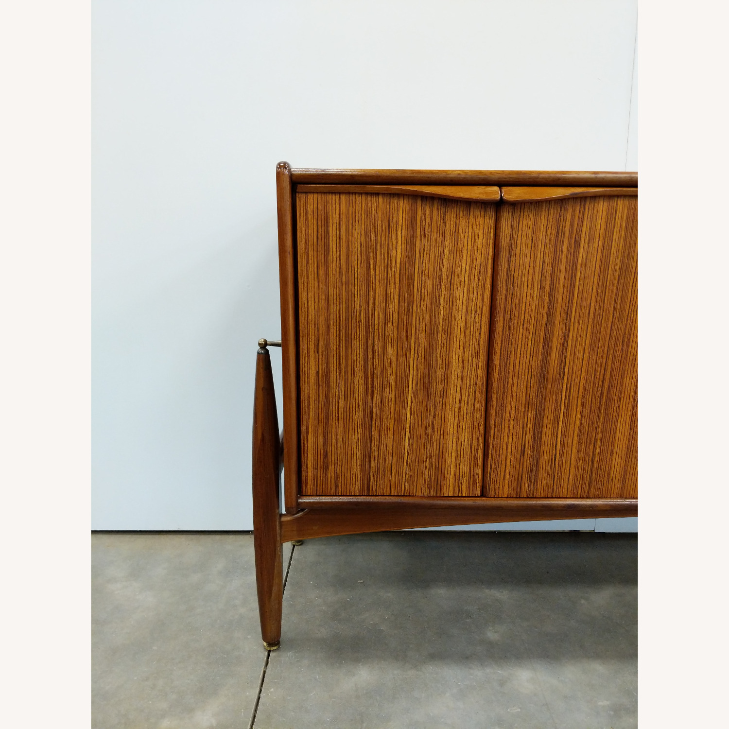 midcentury額 Designart 