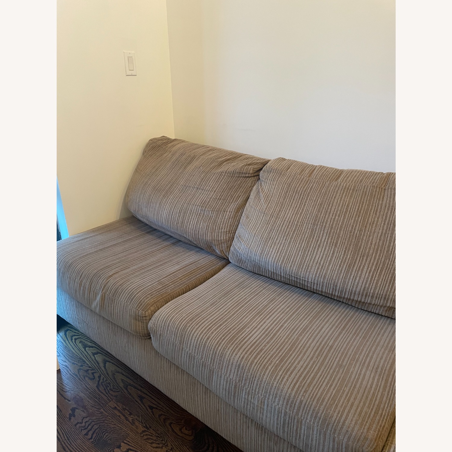 Comfy 2-Piece Sectional Couch - image-3