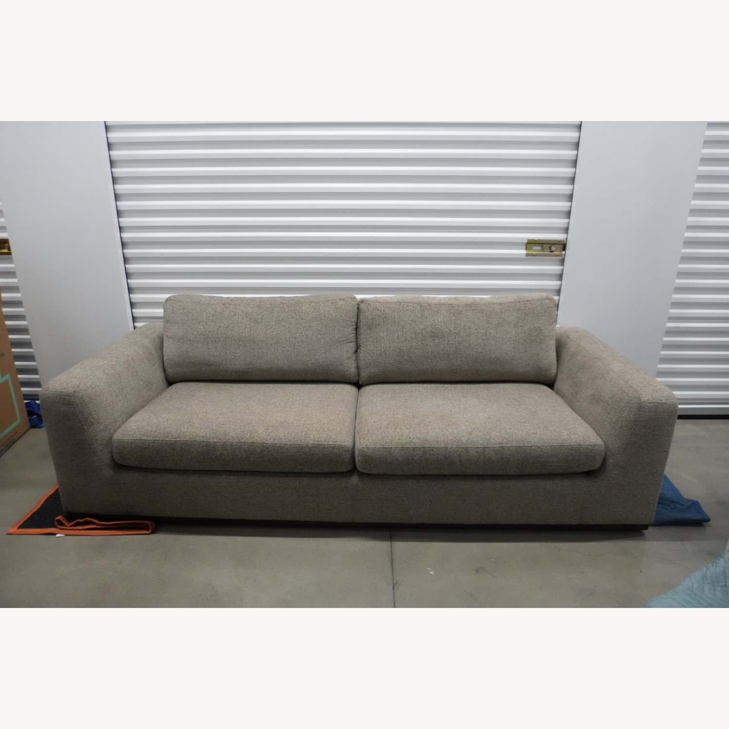Gaston Sofa - image-5