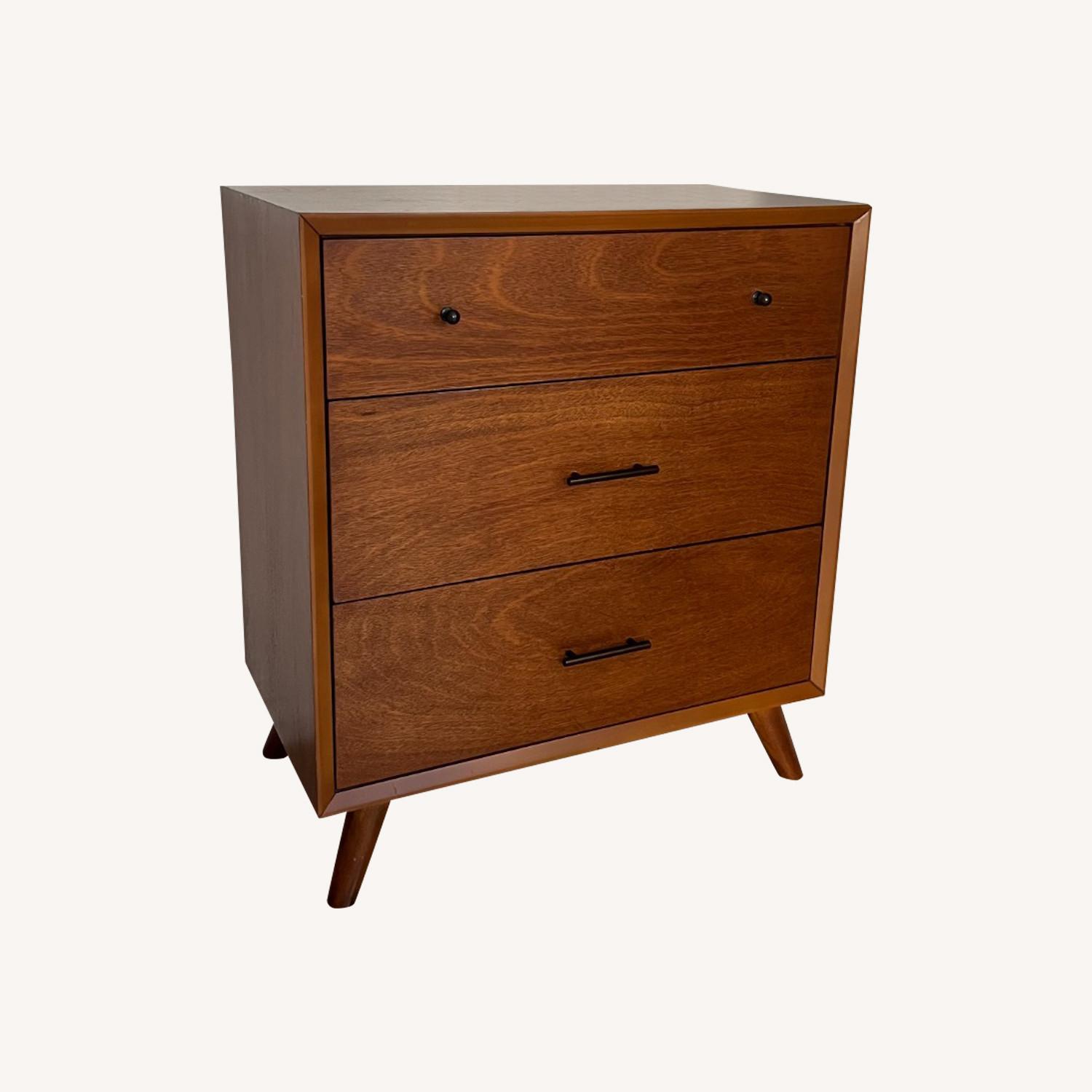 Article Mid-Century Modern Dresser - image-0