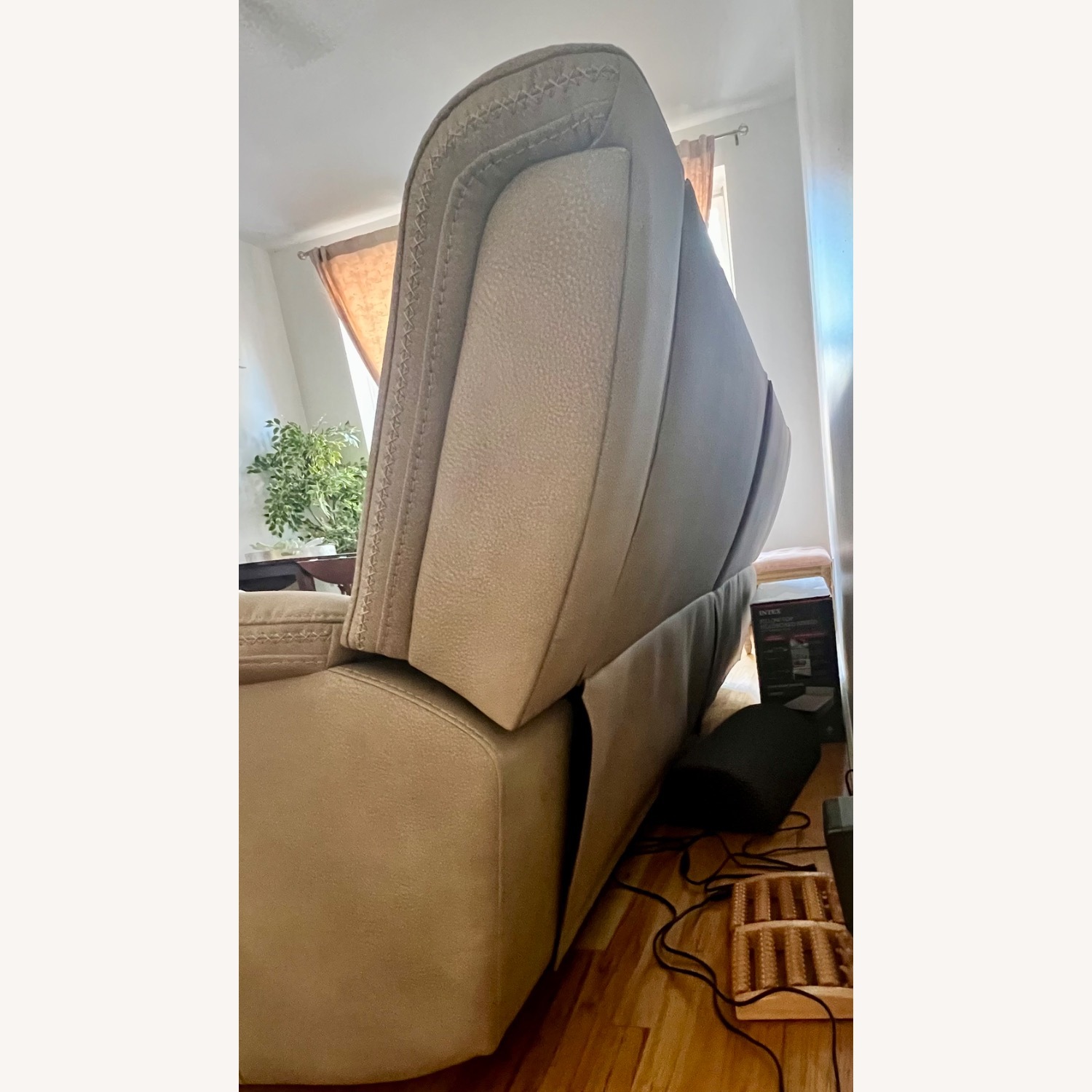 Ashley Furntiure Next-Gen DuraPella 80” Sofa - image-4