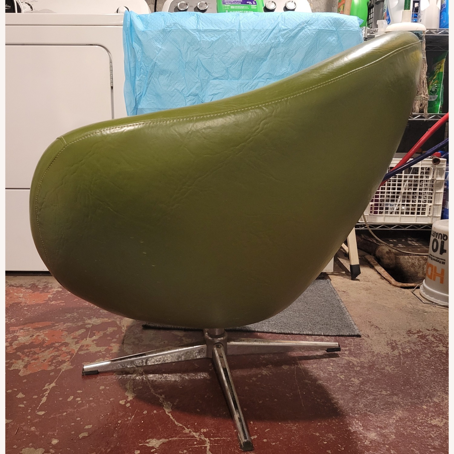 Mid-Century Swivel Pod Chair - image-3