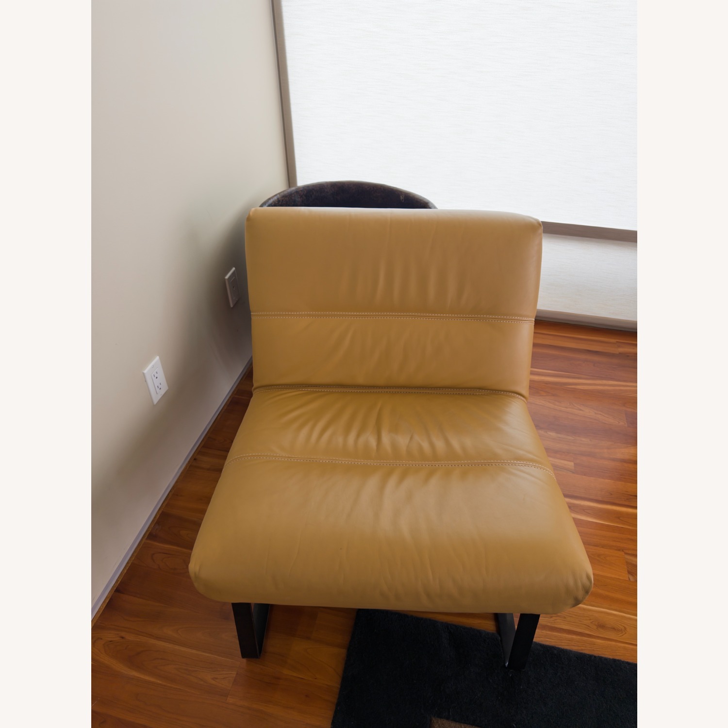 Pair of B&B Italia Ray Armchairs (Leather) 🪑✨ - image-1