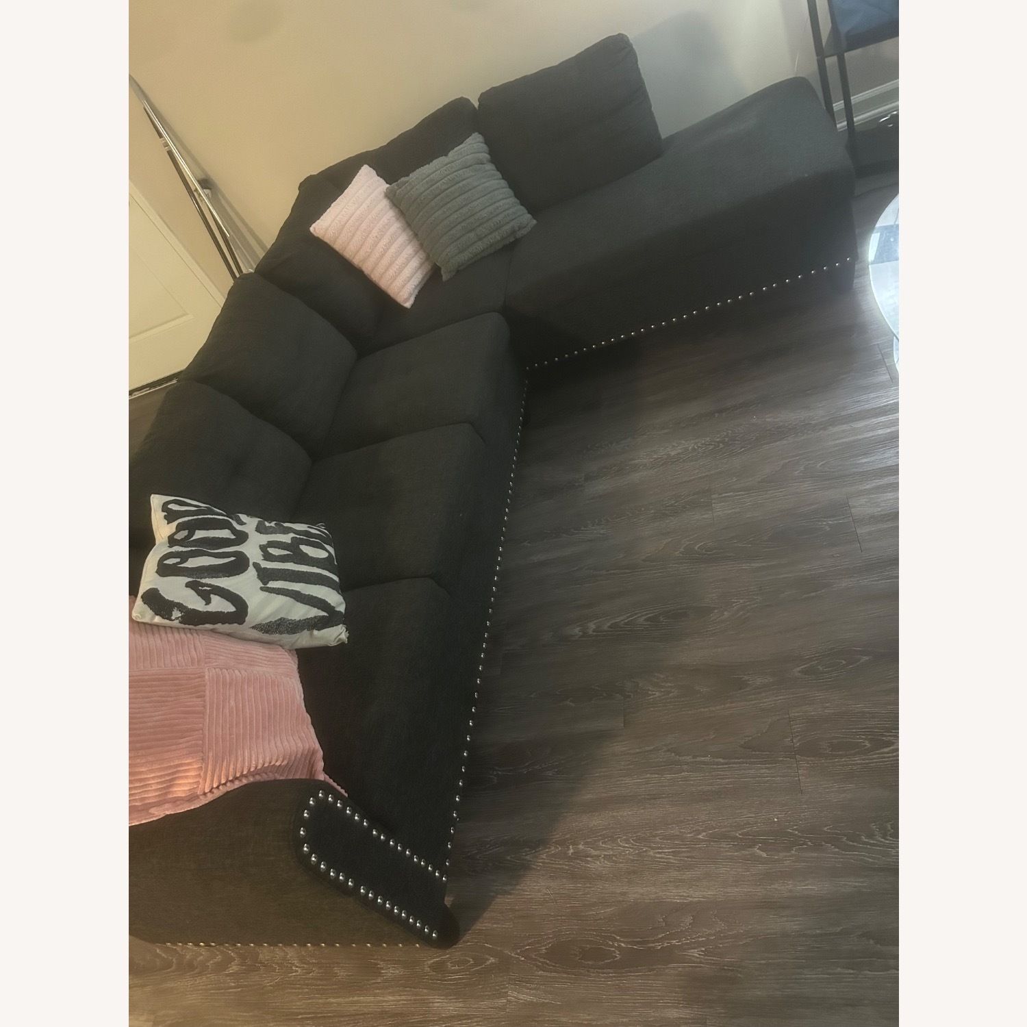 Modern Turfed Sectional with Storage Ottoman - image-2