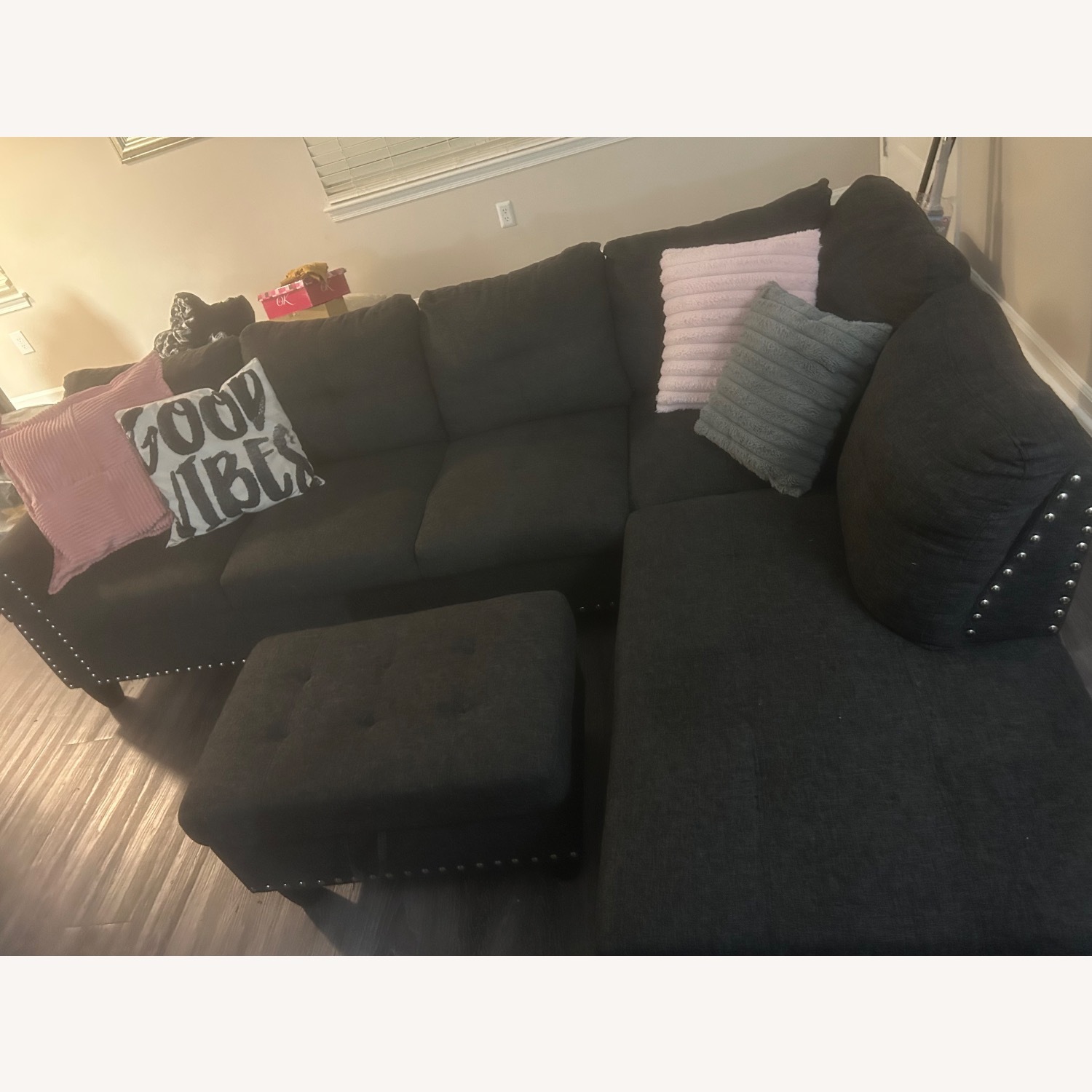 Modern Turfed Sectional with Storage Ottoman - image-3