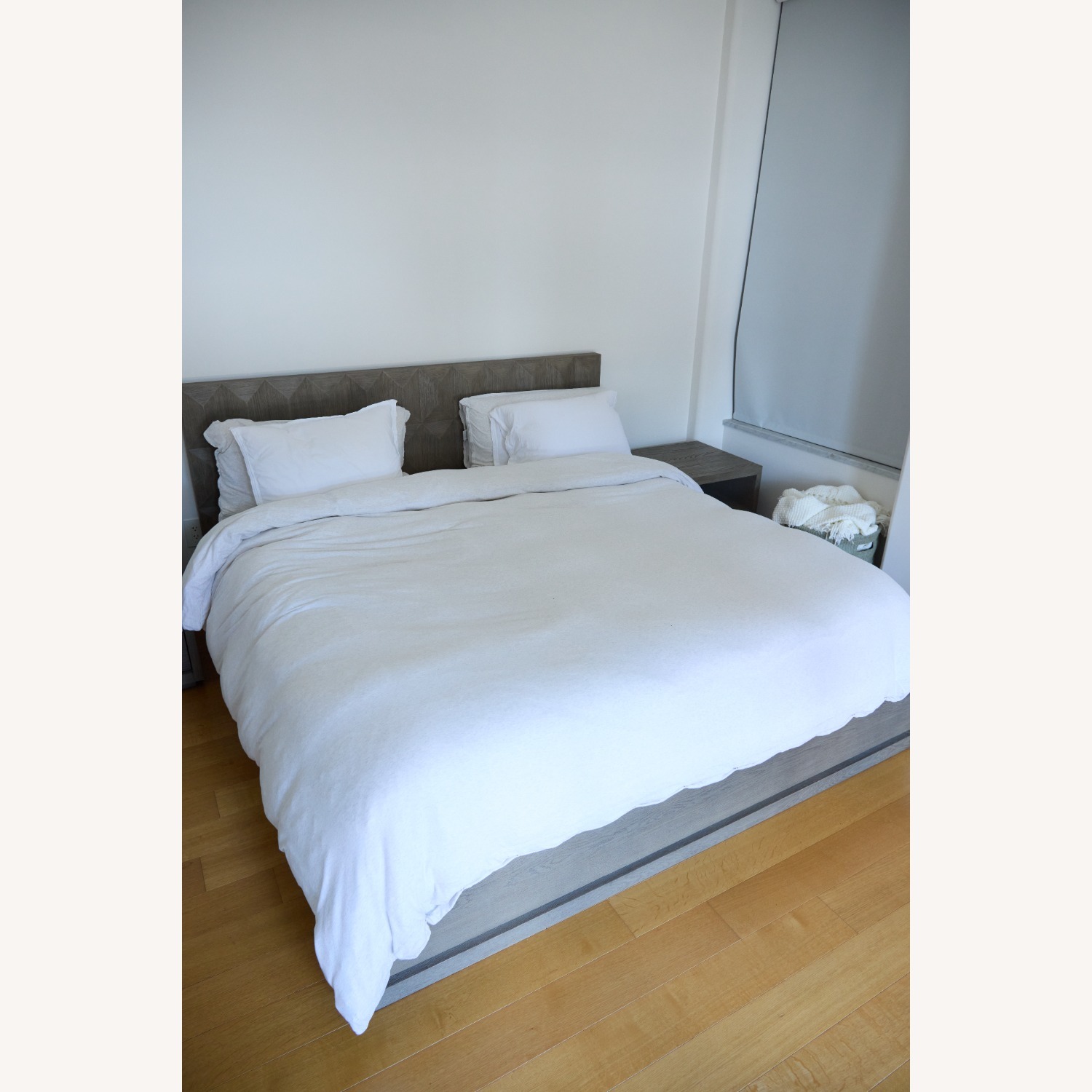 Restoration Hardware Geometric Platform Bed - image-3