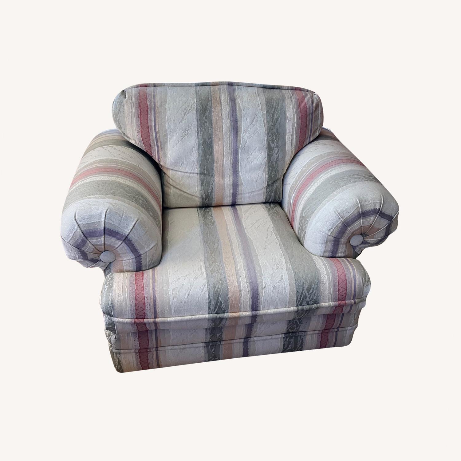 Oversized Living Room Chair - image-0