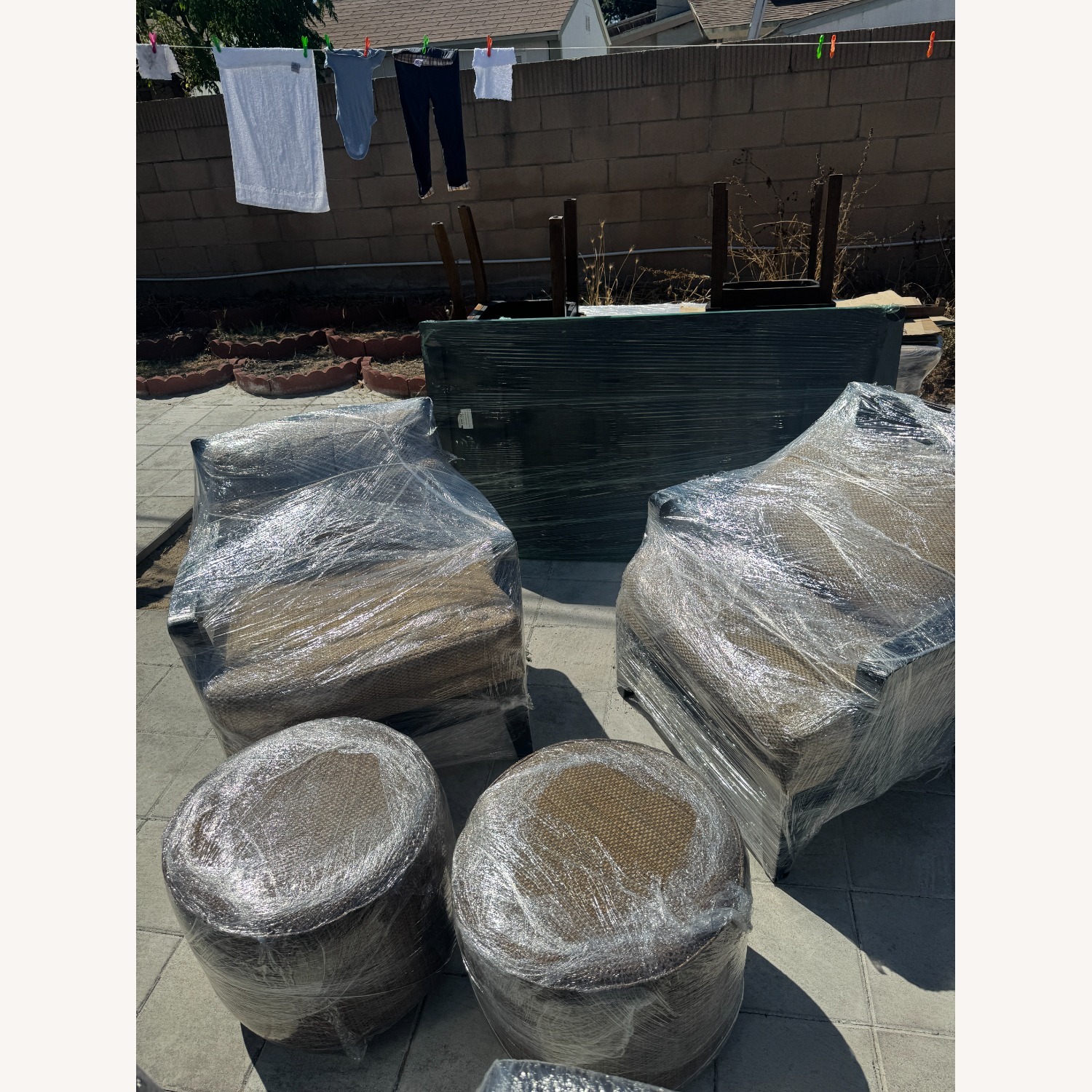 Pair of Cantoni Armchair - image-4