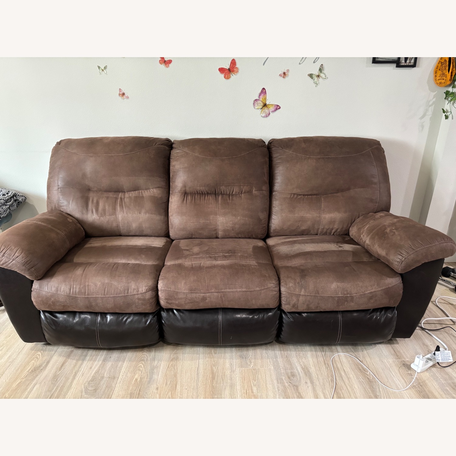 Ashley Furniture 3 Seater Sofa - image-1