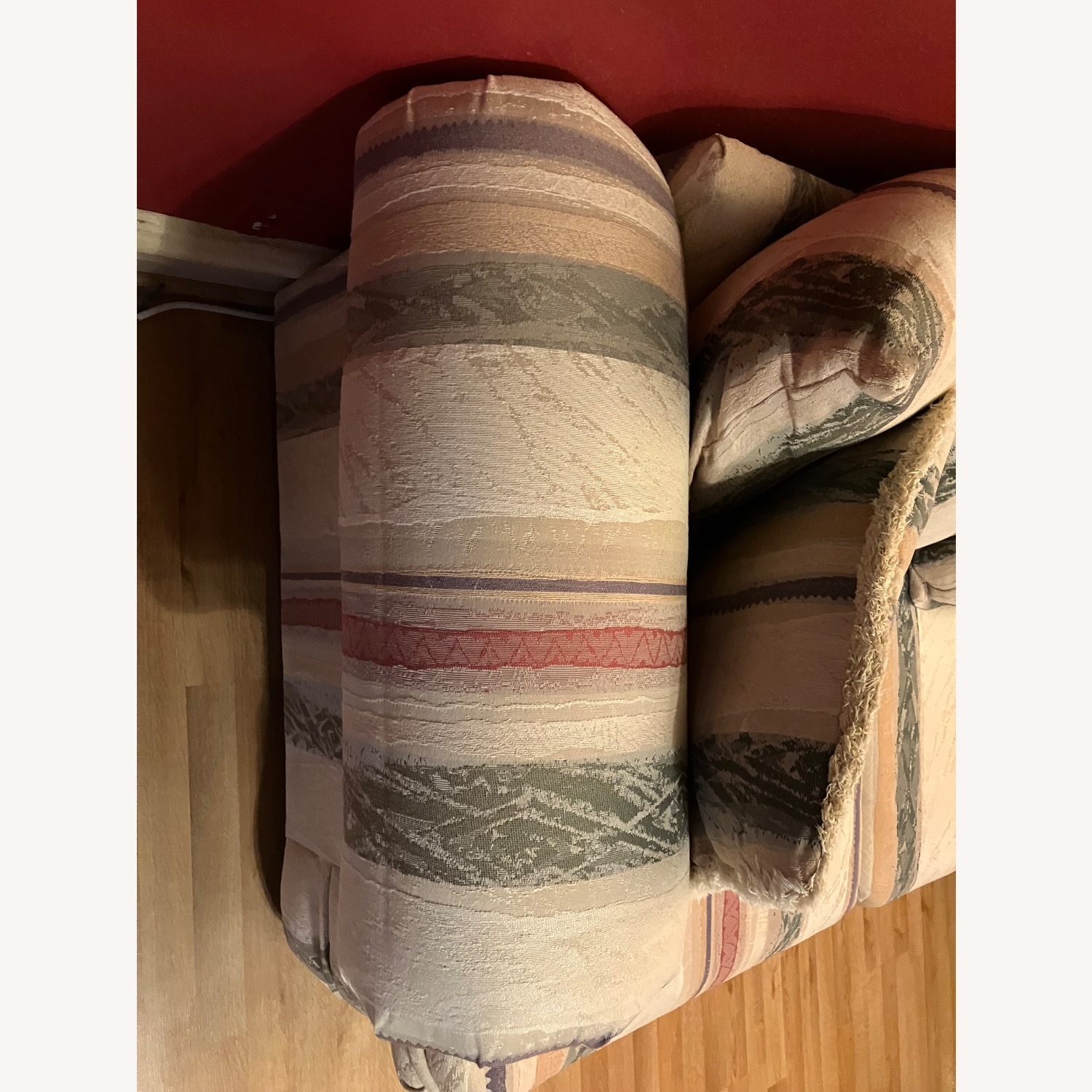 Love seats - image-4