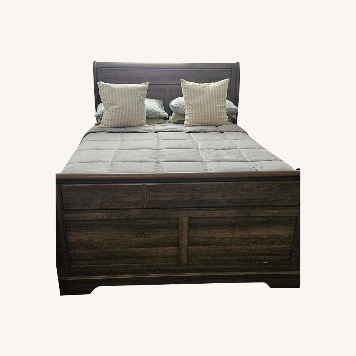 Ashley Furniture Queen Bed - image-0