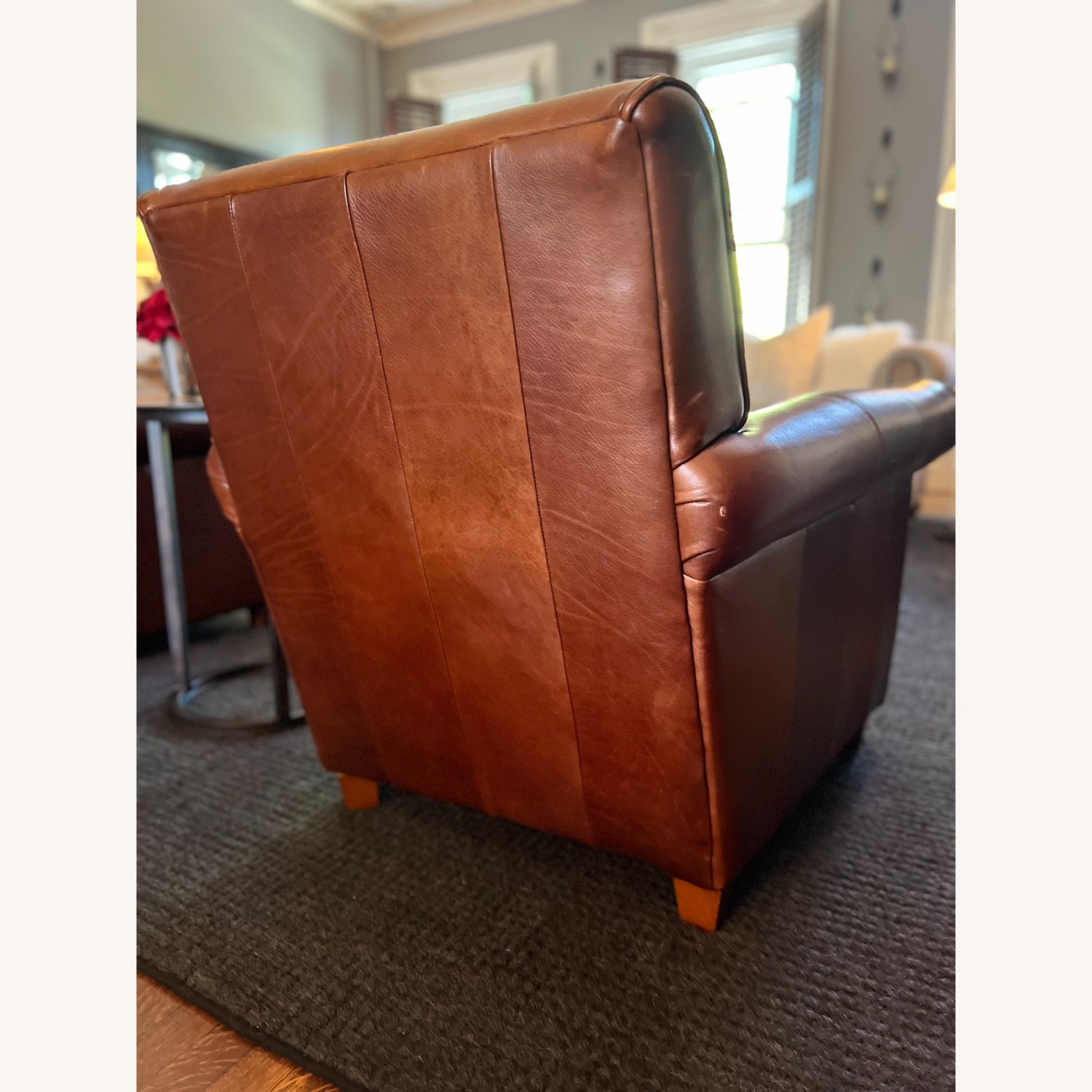 Bauhaus 2 Living Room Leather Club Chairs - image-15