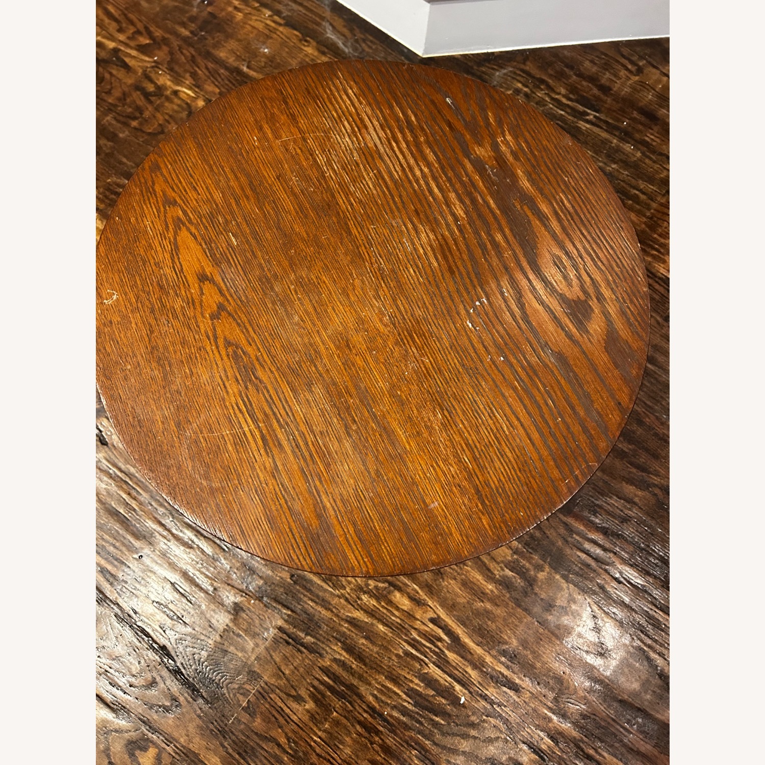 Antique Barber Bros Round Table - image-2