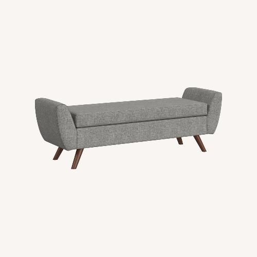 Used Wade Logan Amsi Upholstered Bench for sale on AptDeco