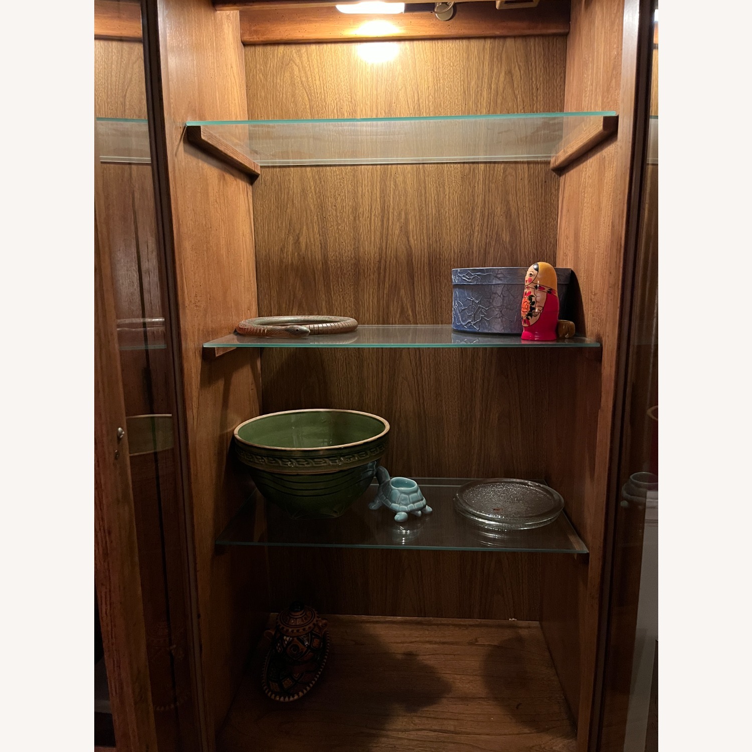 Stanley Furniture China Cabinet 1970s MCM - image-2