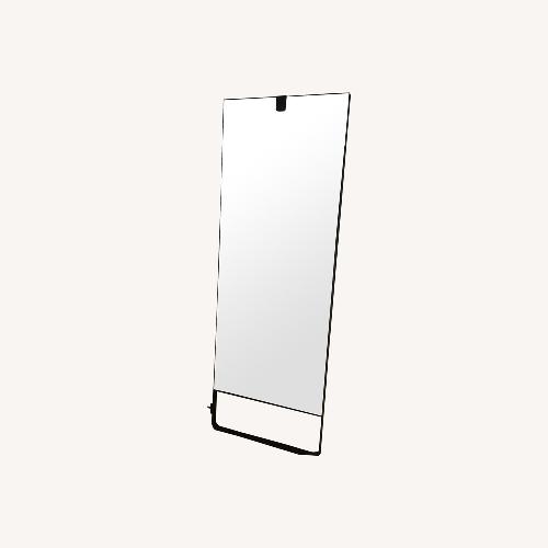 Used Lululemon Fitness Mirror for sale on AptDeco