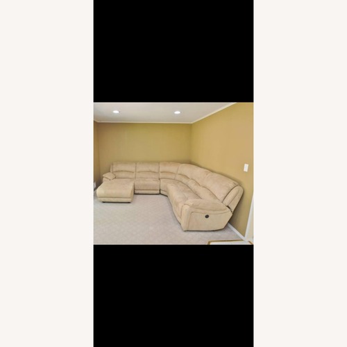 Used Recliner Sofa for sale on AptDeco