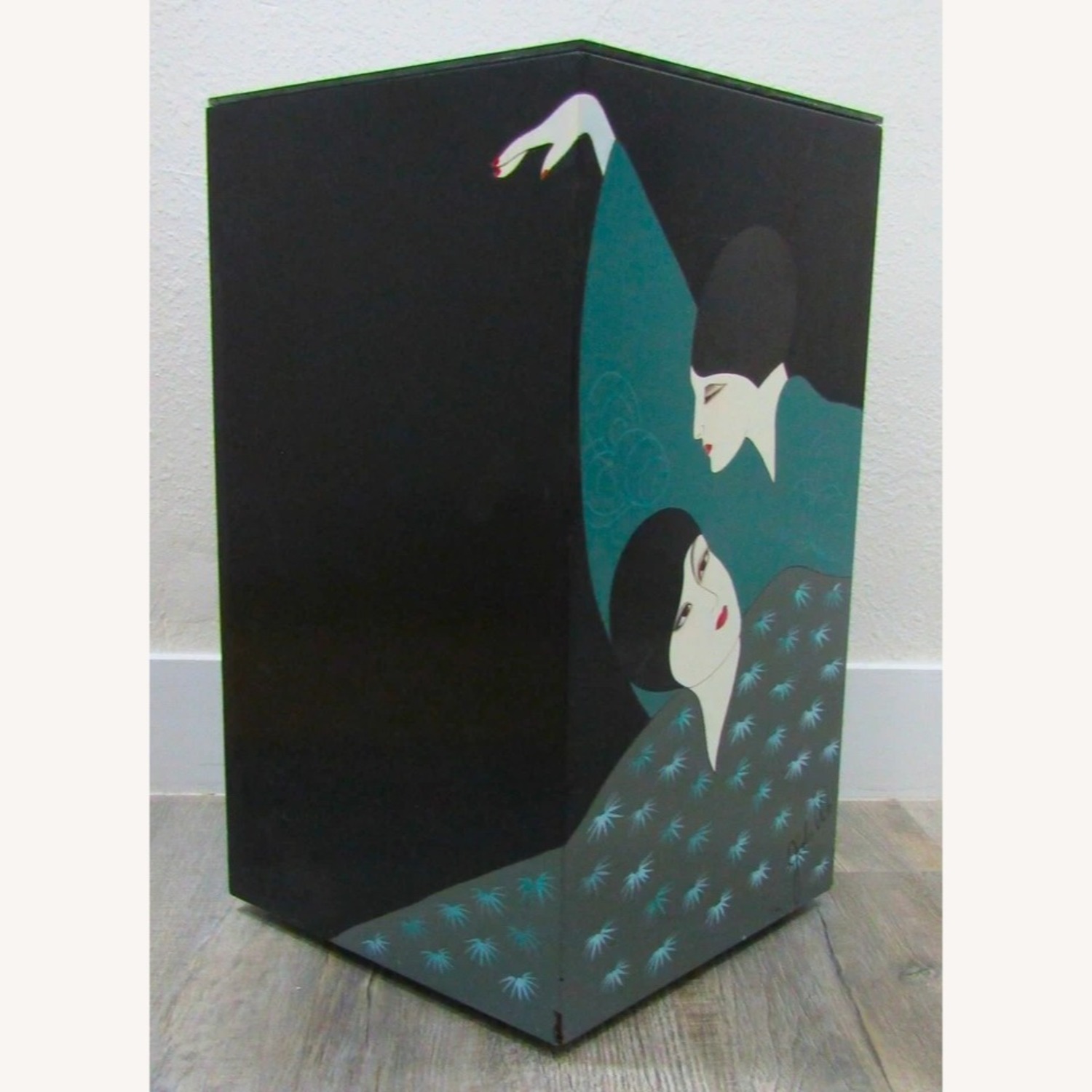 Vintage Asian Art Deco Style Side Table John Wo - image-4