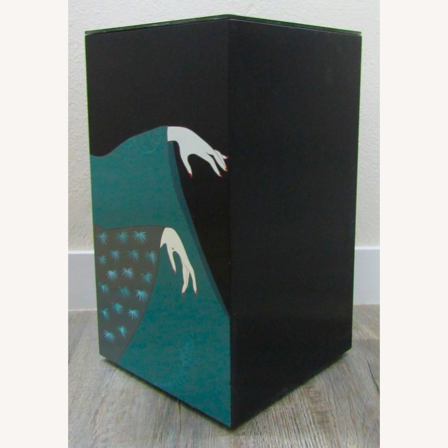 Vintage Asian Art Deco Style Side Table John Wo - image-8