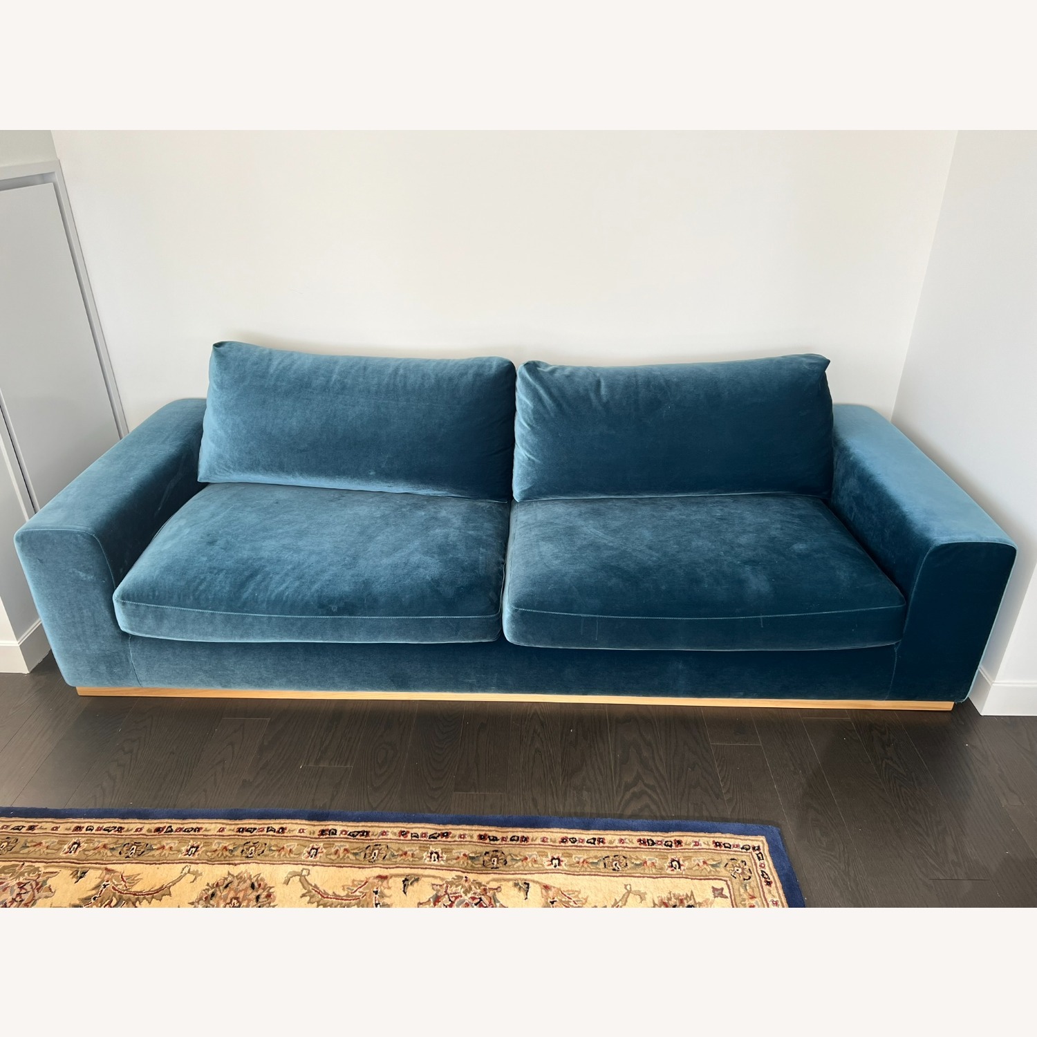 Rove Concepts Noah Couch - image-1