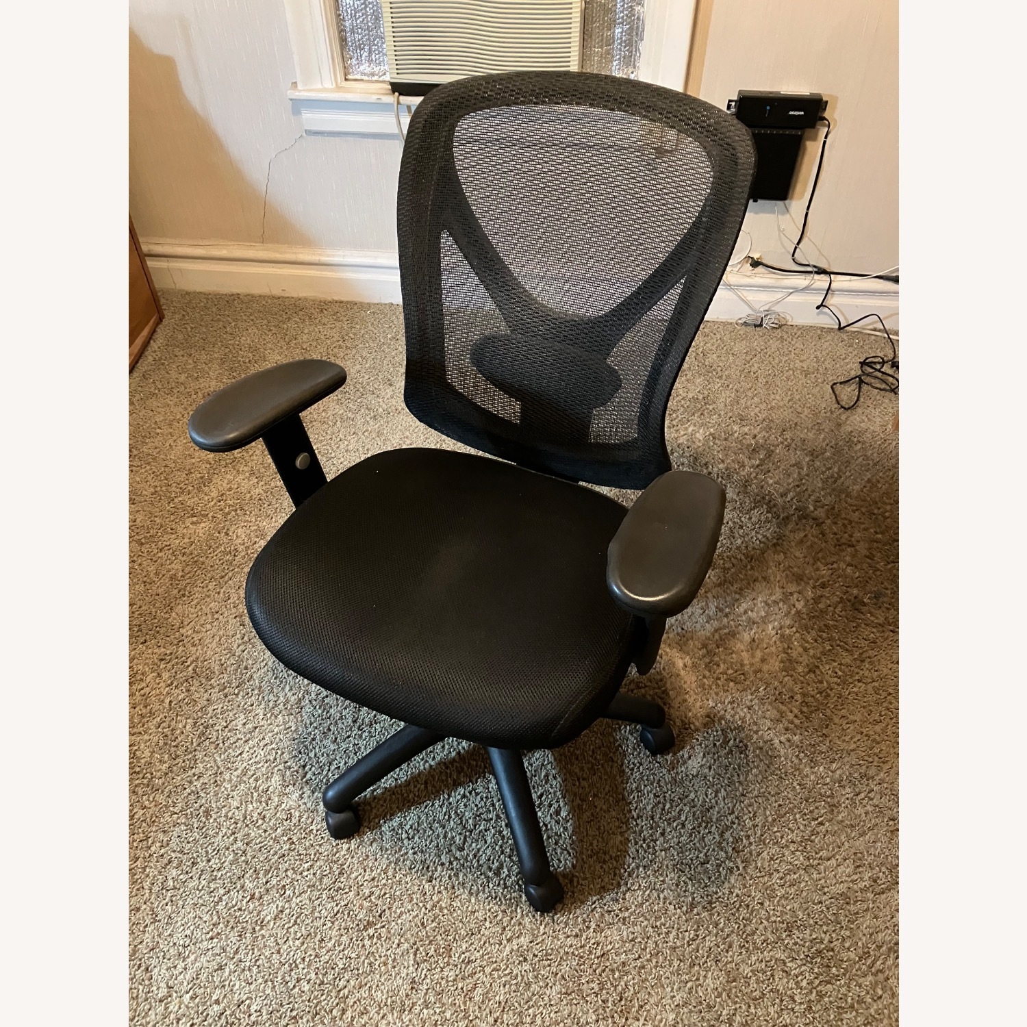 Desk with Hutch & Keyboard Shelf - image-17