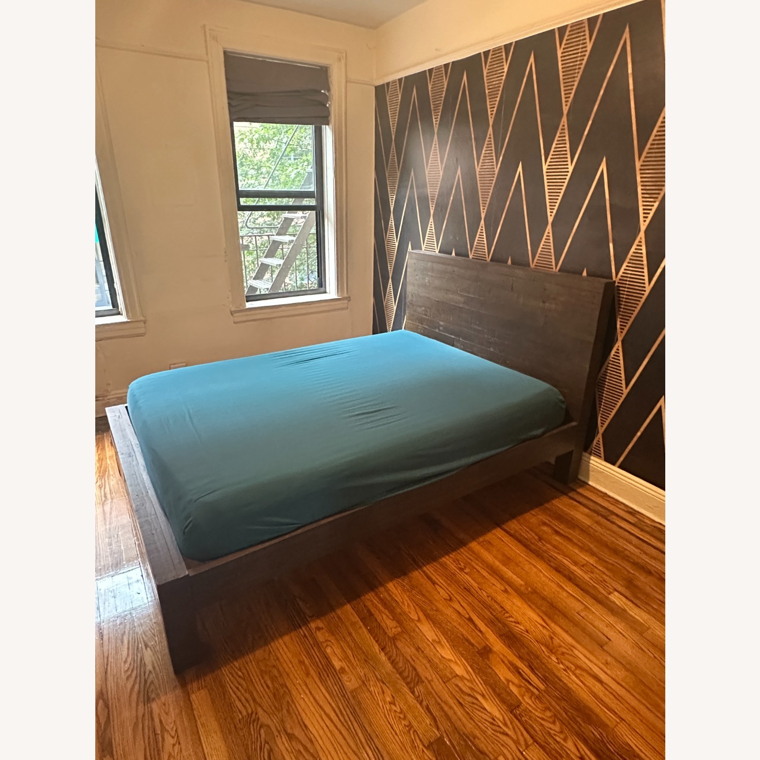 Reclaimed Wood Bed Frame (Queen) - image-3