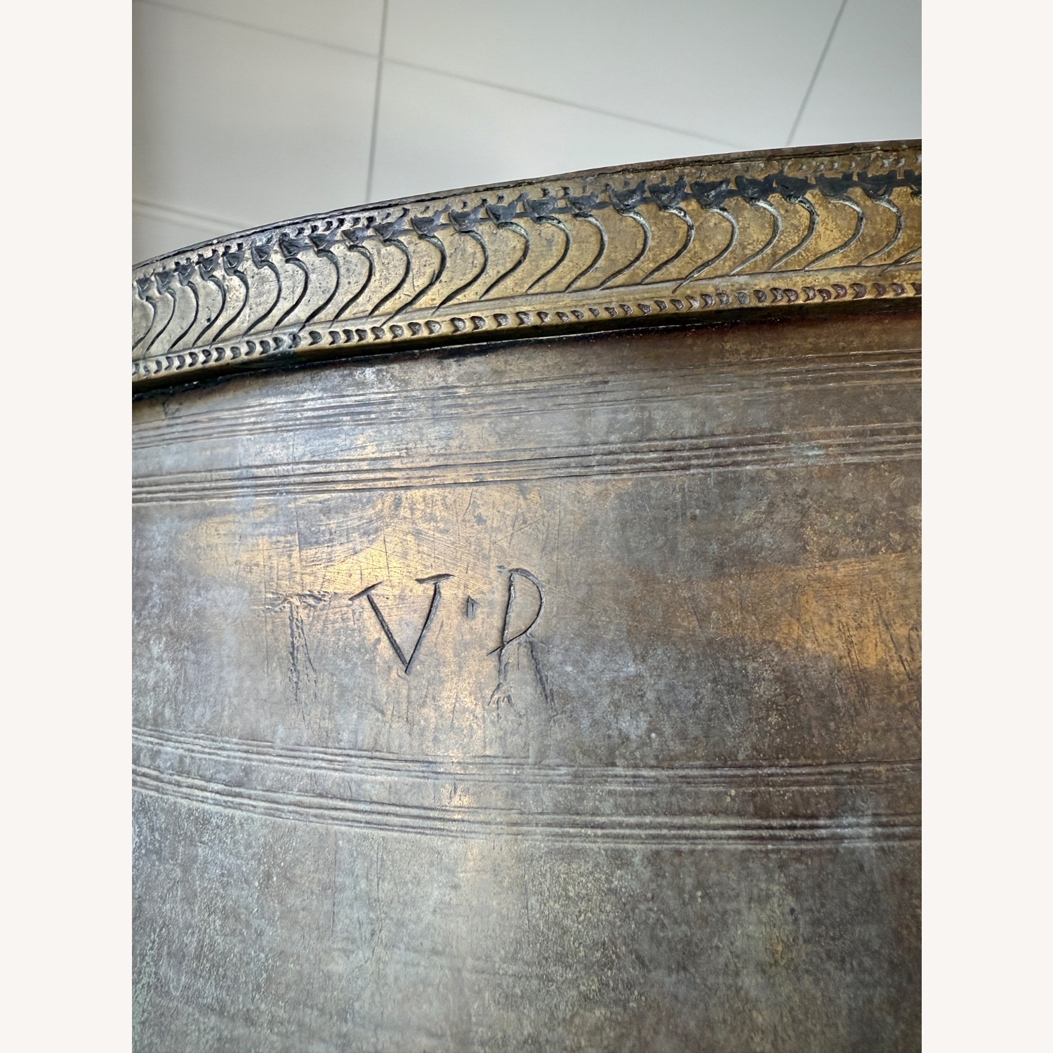 70s Vintage Brass Ring Barrel - image-6