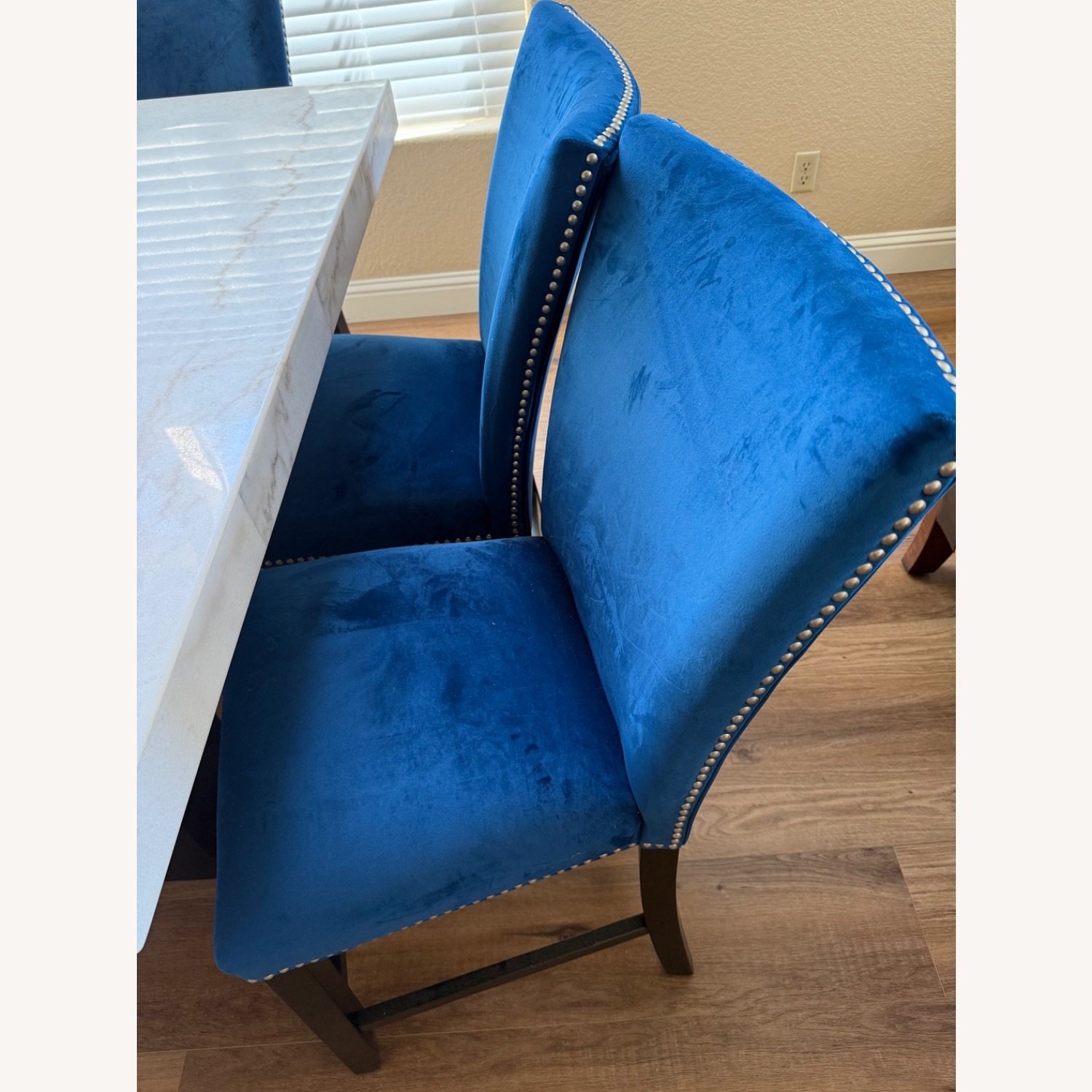 Jerome’s Marble Table with 6 Blue Suede Chairs - image-4