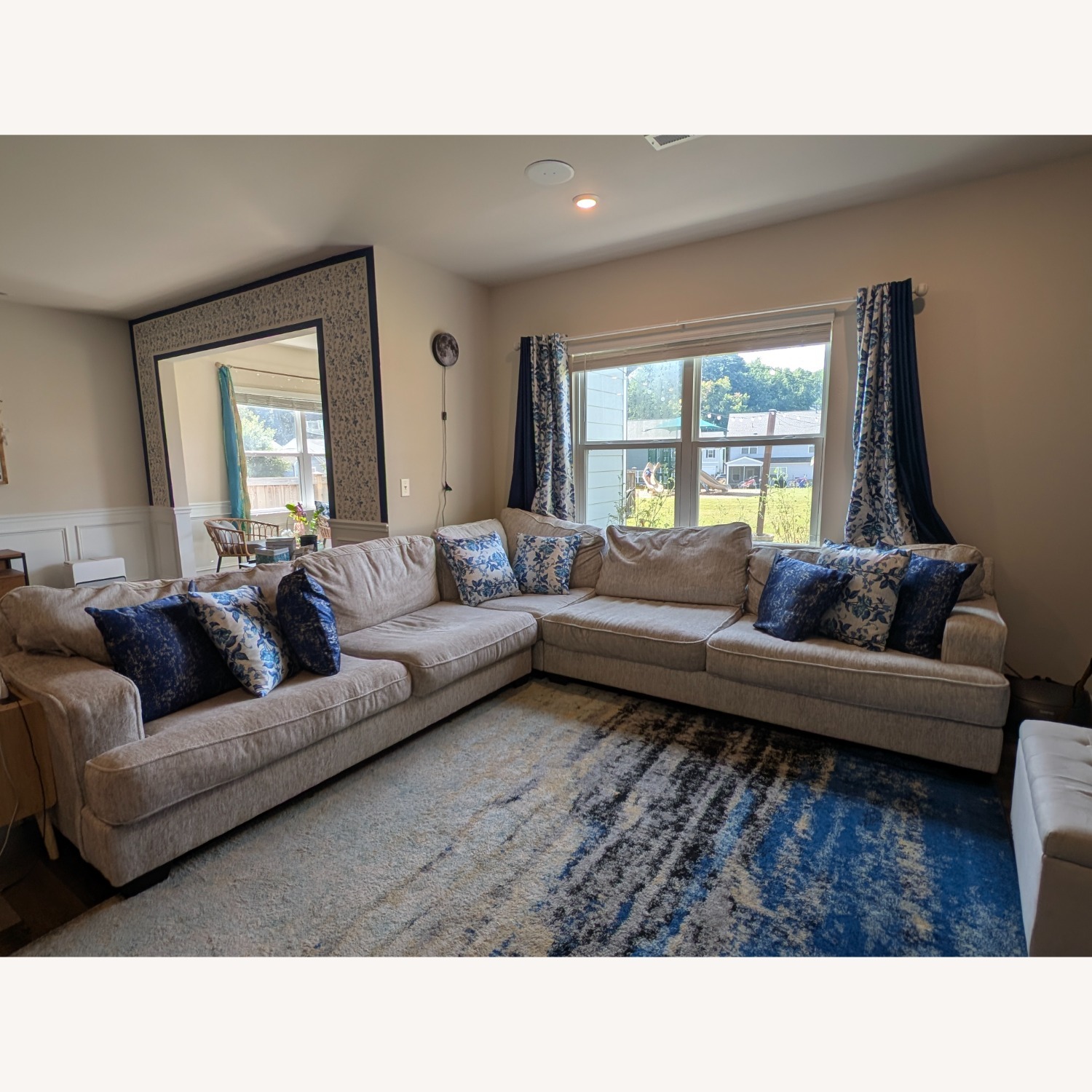 Ashley Alesandra Sectional - image-0