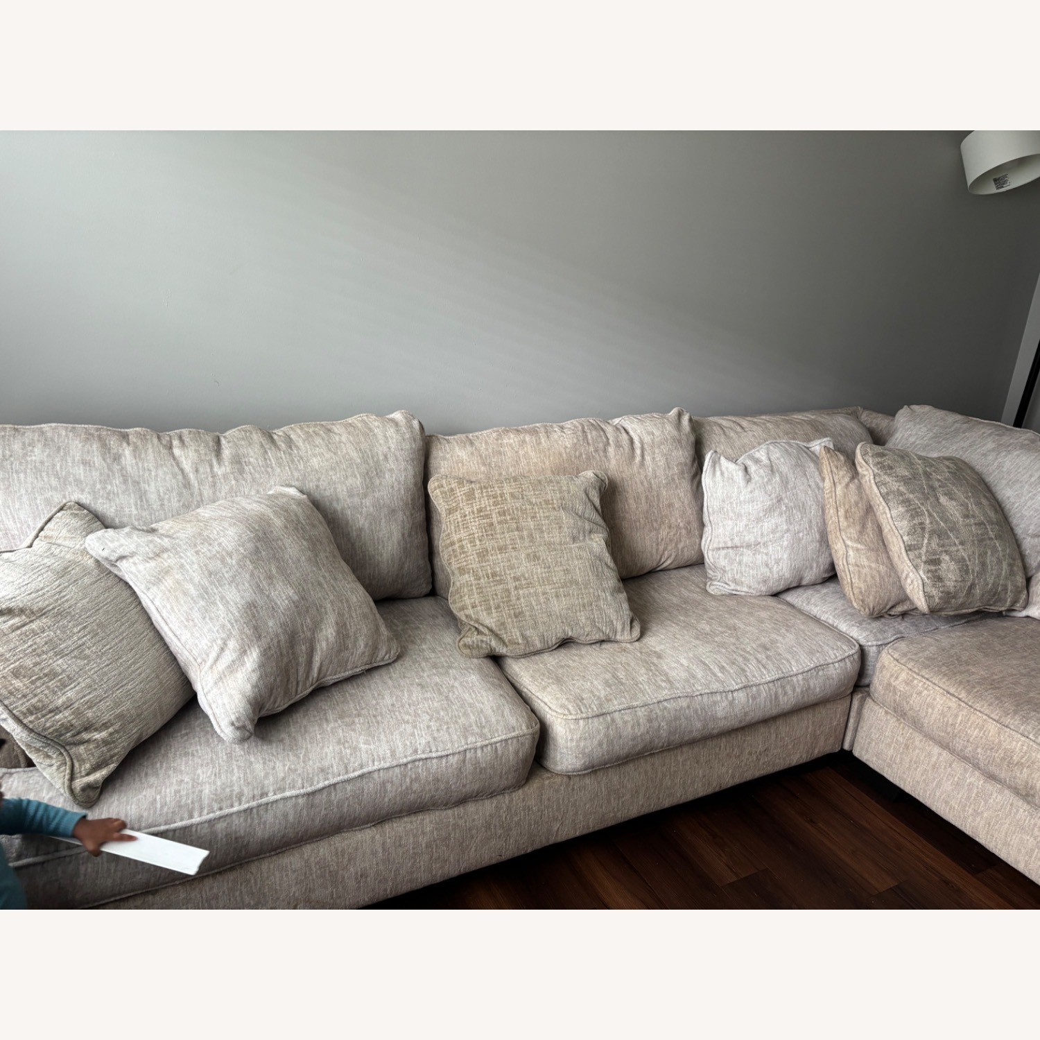 Ashley Rawcliff 3 Piece Sectional - image-2