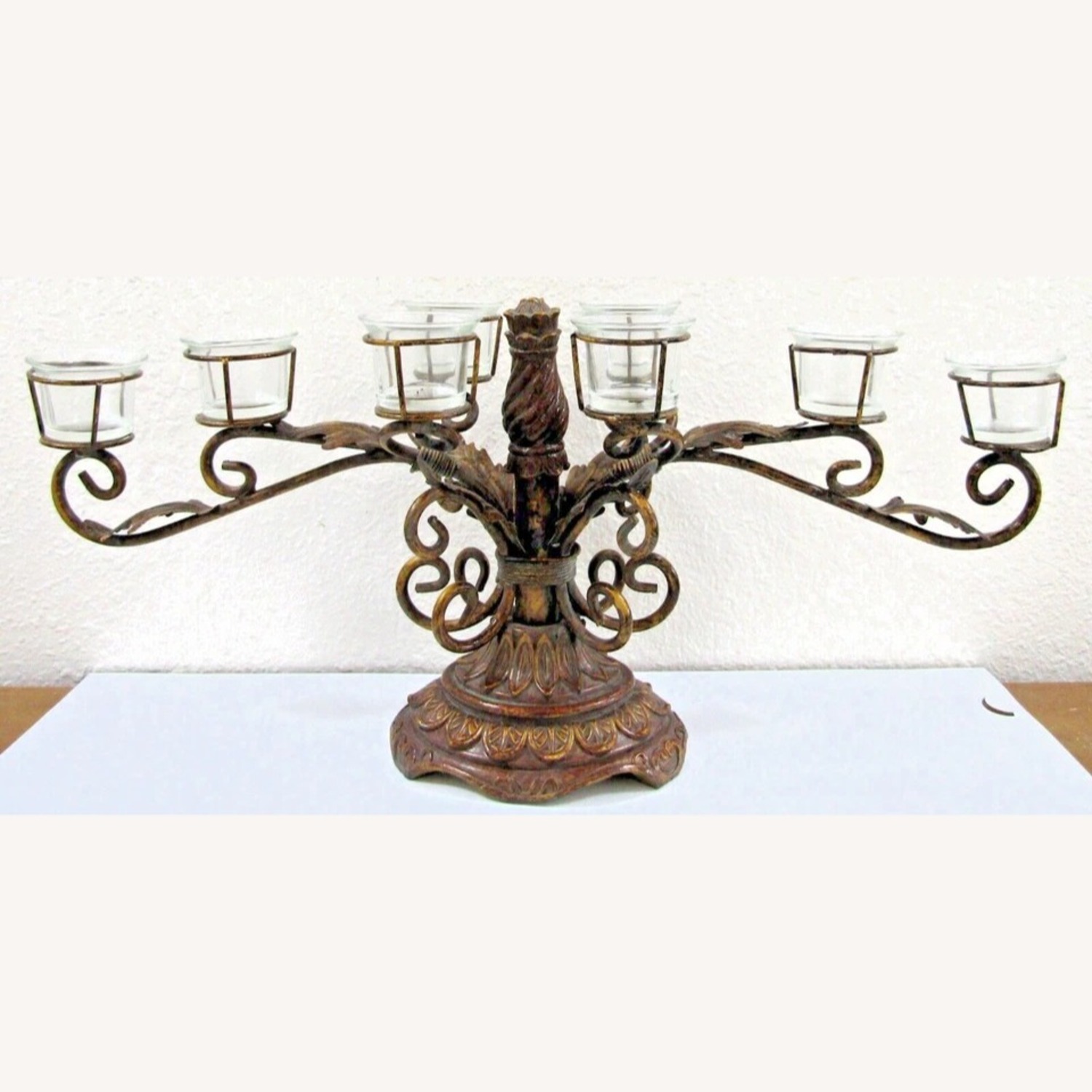 Vintage 8-Piece Centerpiece Metal Candle Holder - image-1