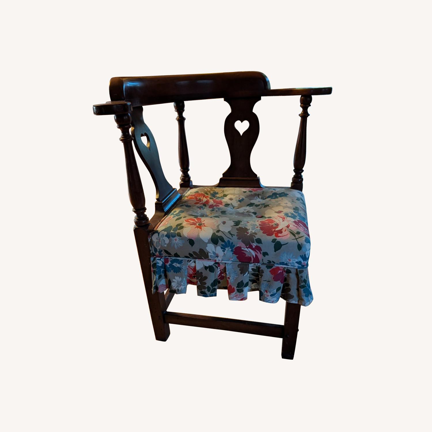Antique Queen Ann Corner Chair - image-0