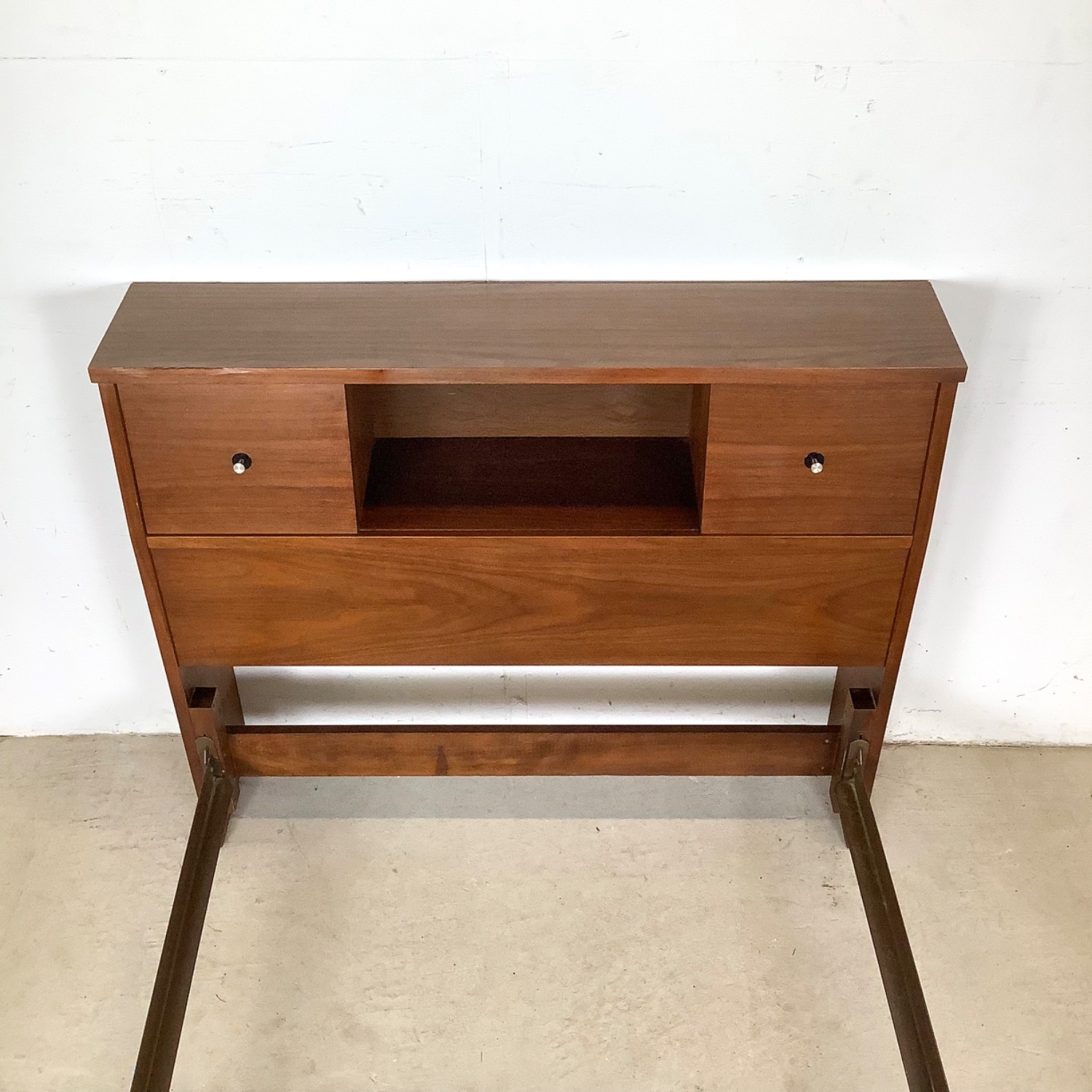 Mid-Century Twin Bedframe With Storage Headboard - image-6