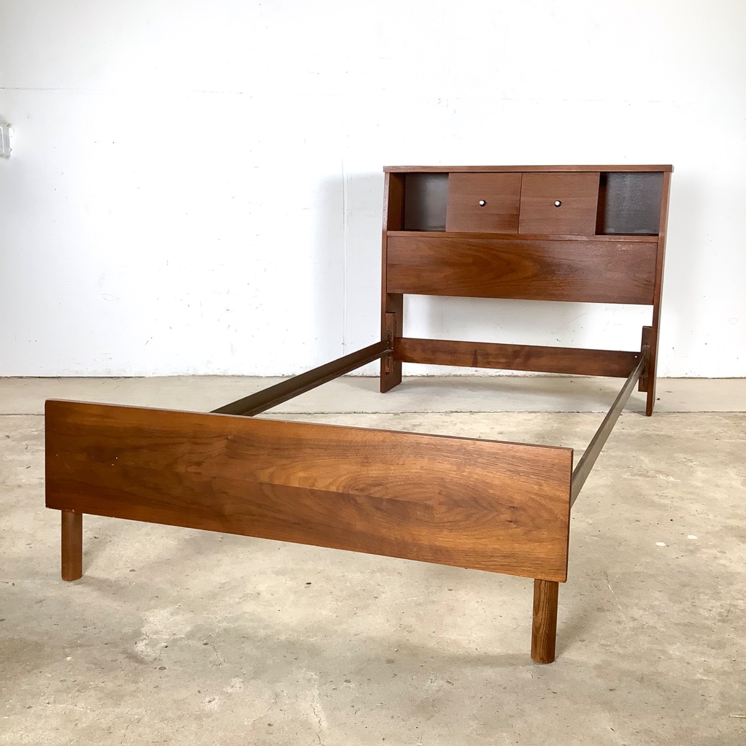 Mid-Century Twin Bedframe With Storage Headboard - image-16