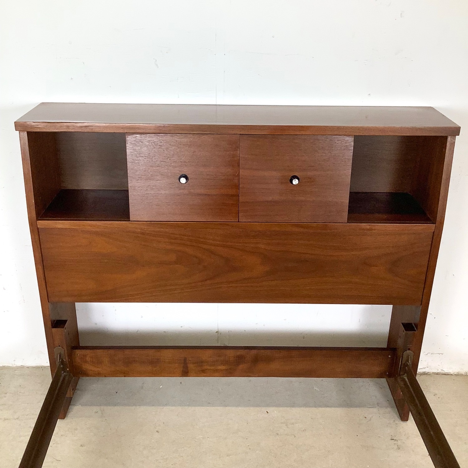 Mid-Century Twin Bedframe With Storage Headboard - image-14