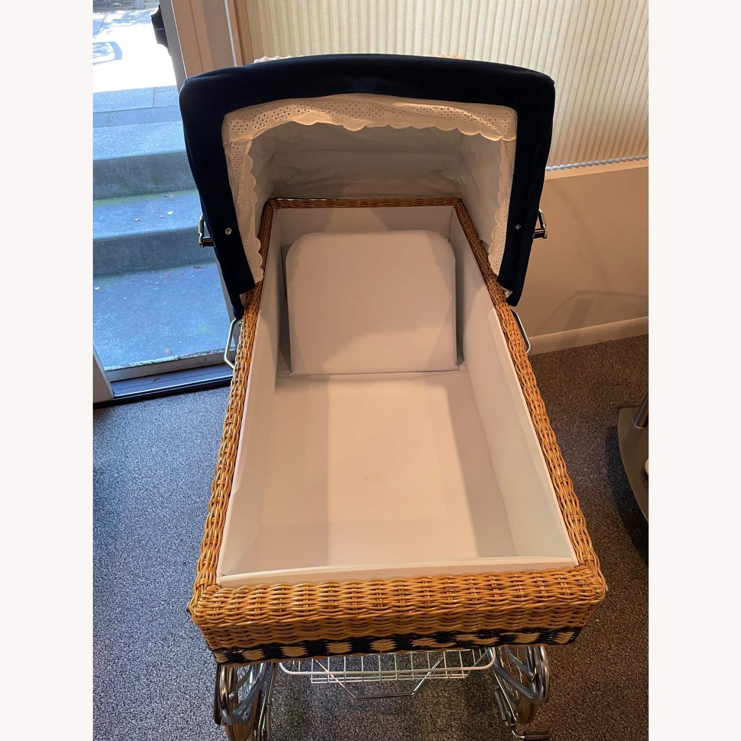 Vintage Perego Pram W Bassinet & Upright Seat - image-5