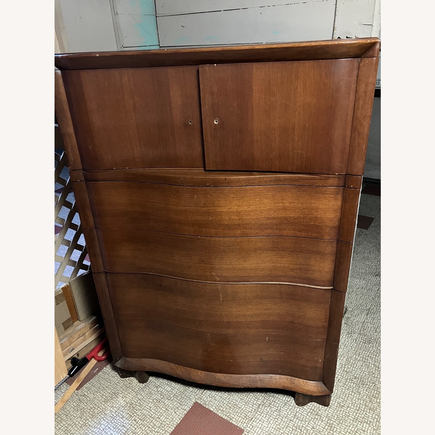 Dresser with a Lock - image-1