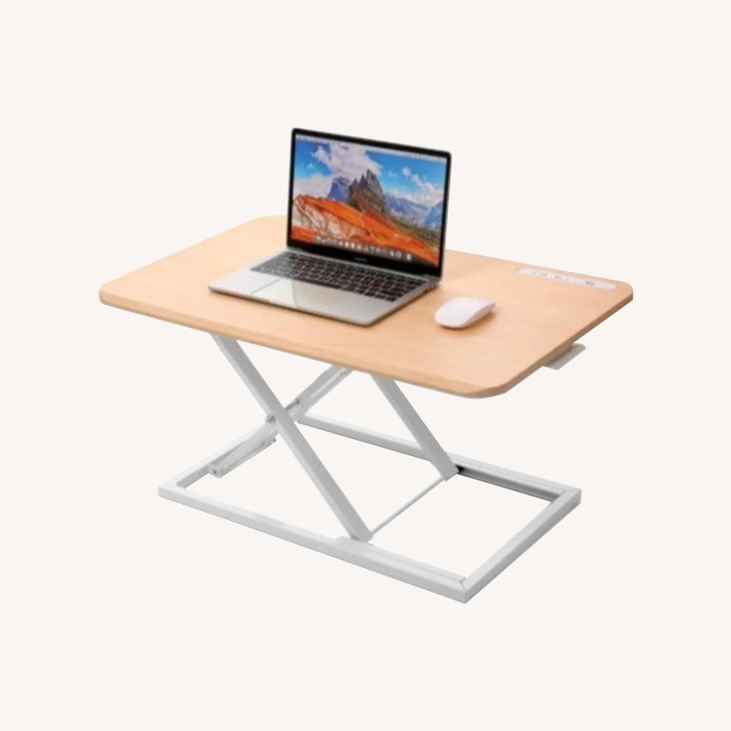 Desk Riser Table Amazon Stand up Desk Riser on The Table Wood - AptDeco