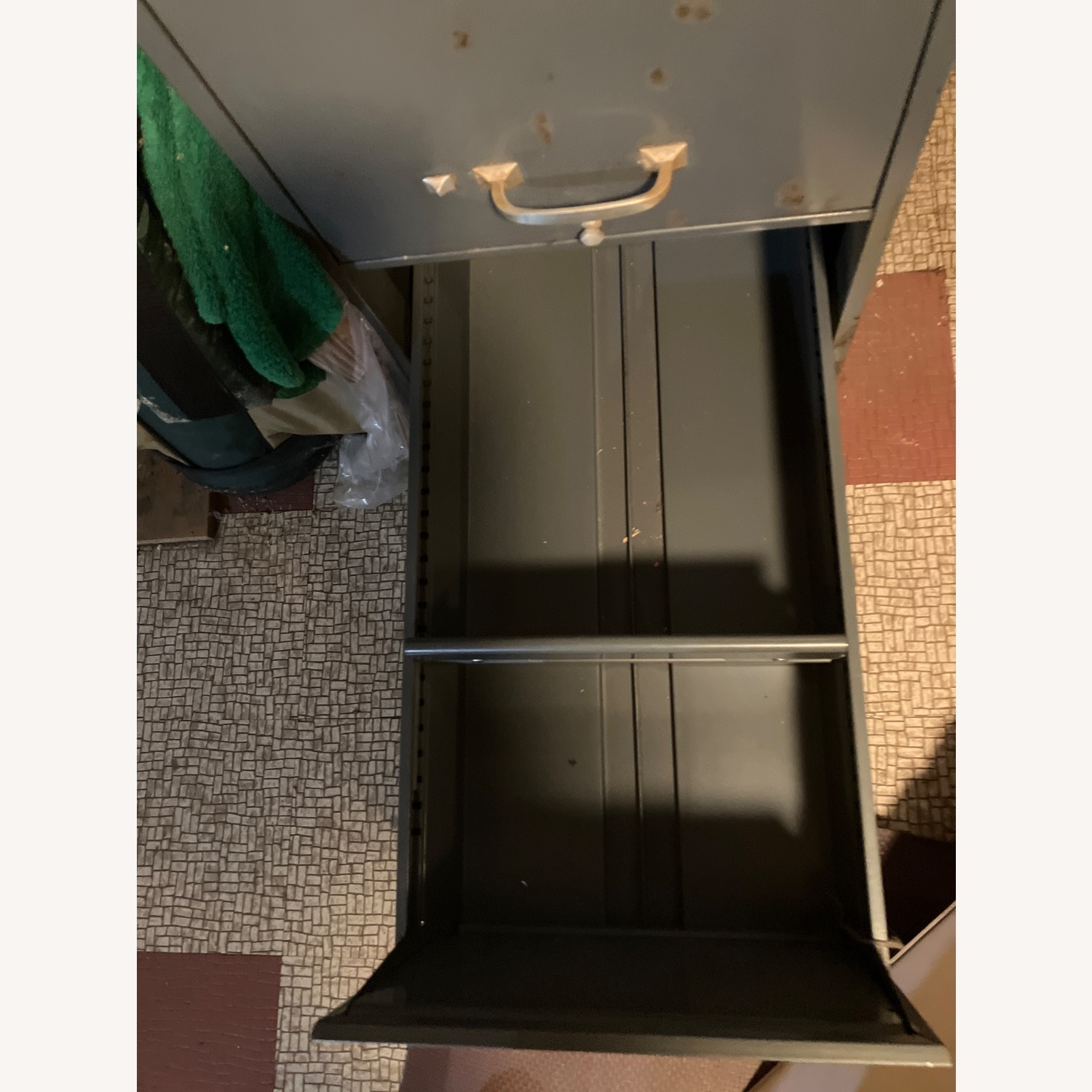 SteelMaster 4 Drawer Filing Cabinet - image-6