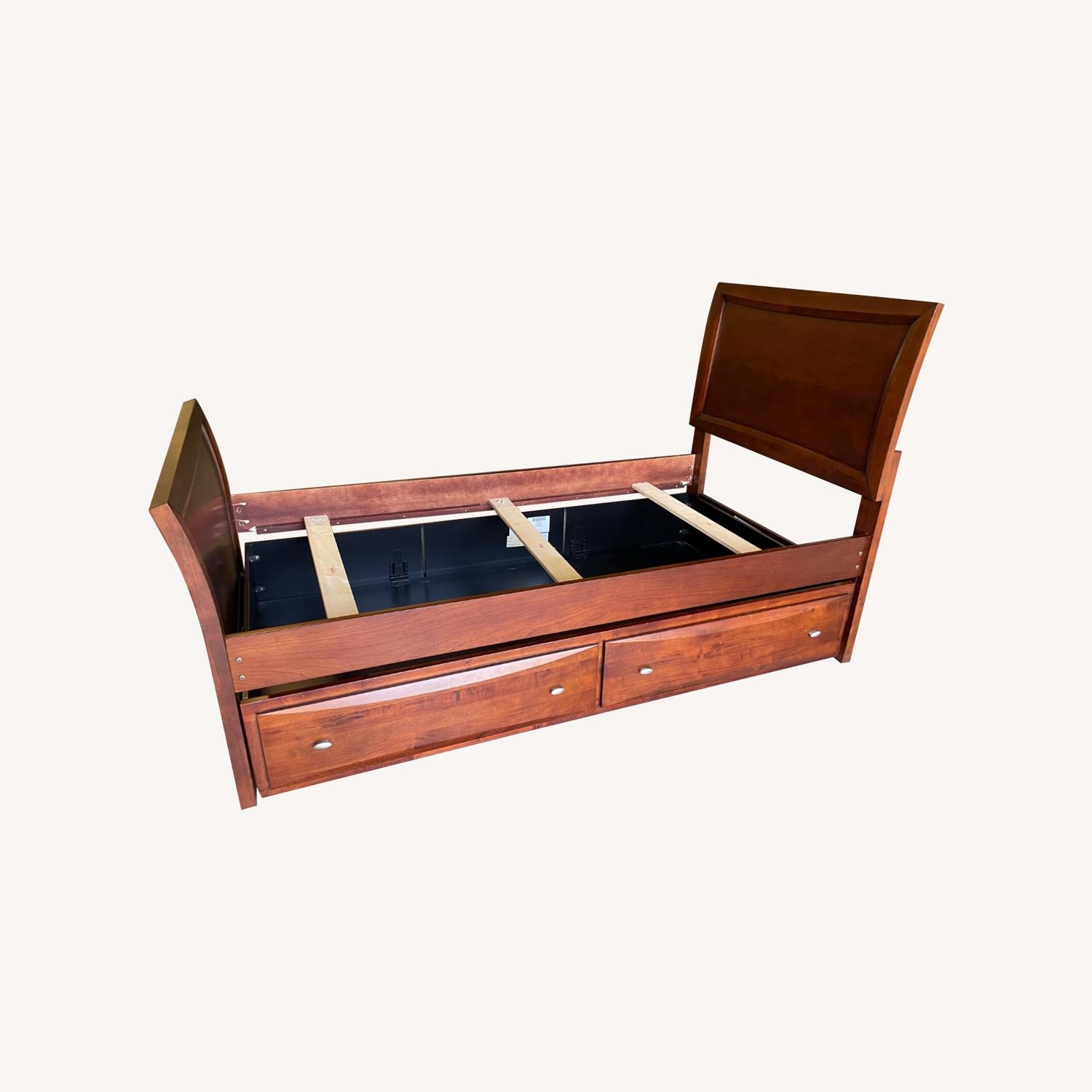 Twin Sleigh Bed With Trundle - image-0