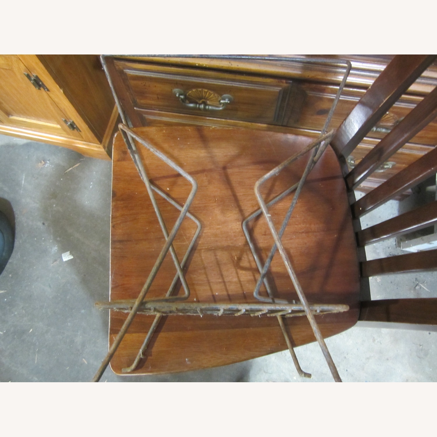 Retro Record/Magazine Rack - image-6