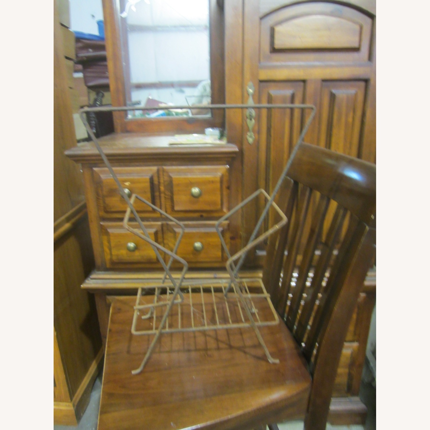 Retro Record/Magazine Rack - image-3