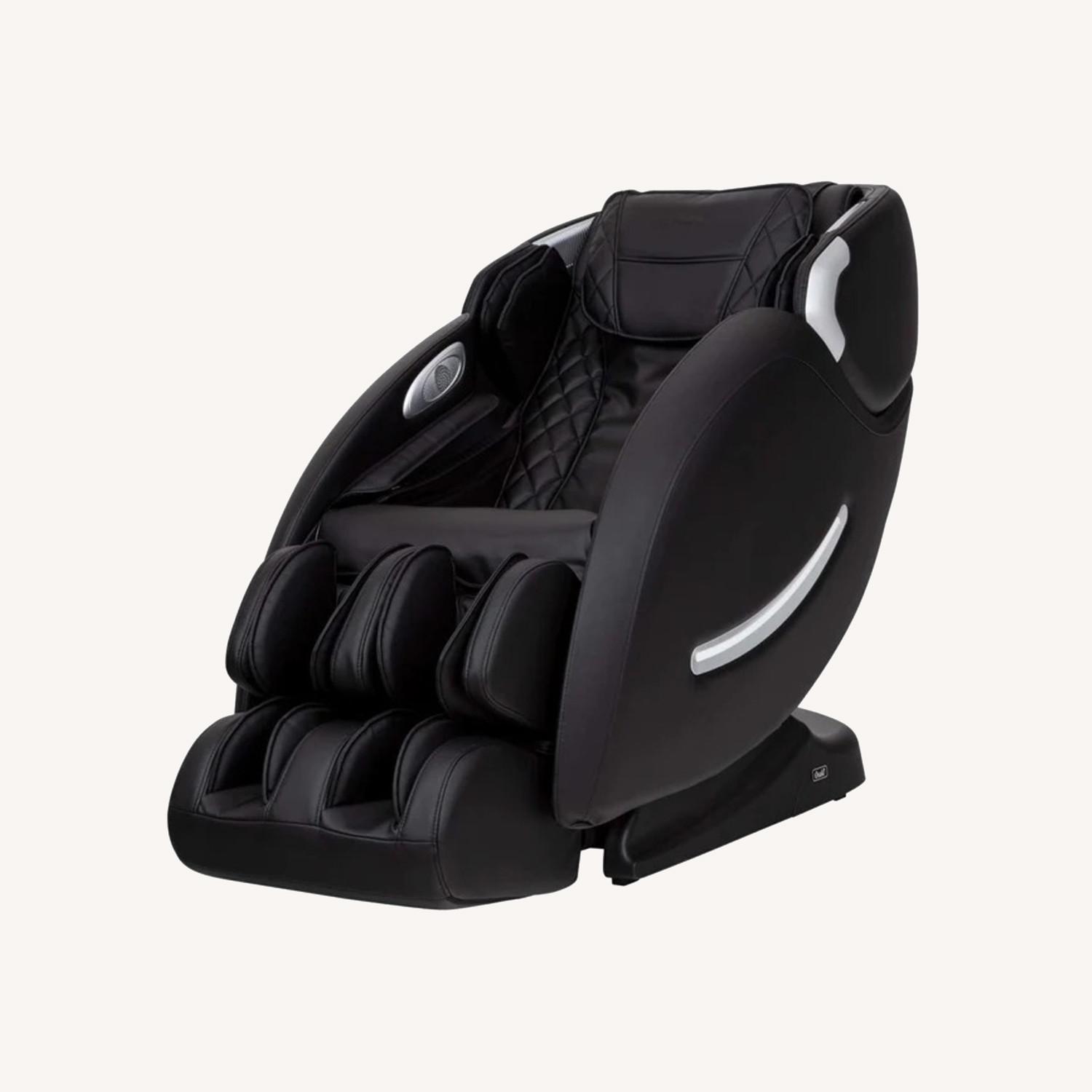 Osaki 4000XT Certified Massage Chair - image-0