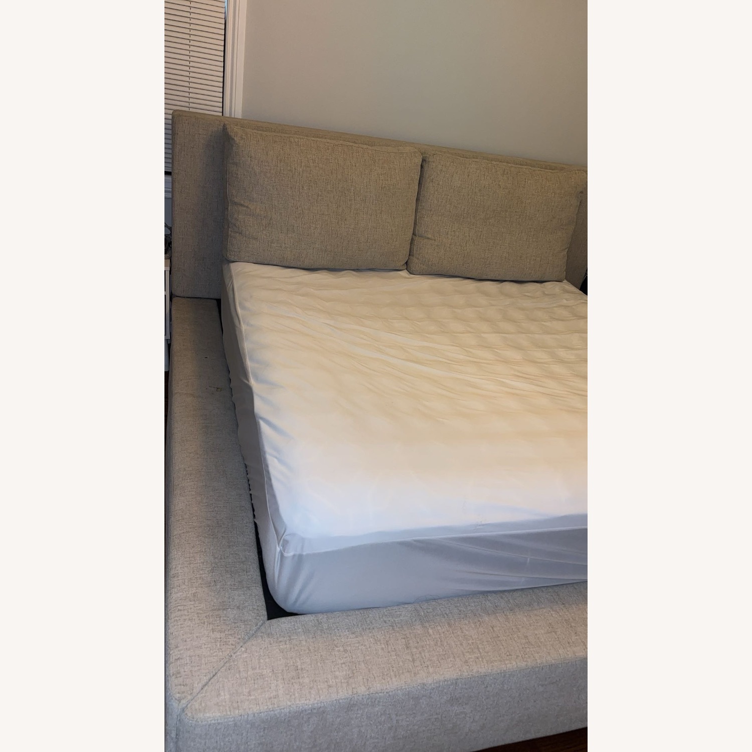 Langford King Upholstered Bed - image-4