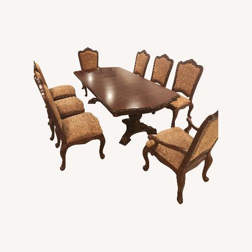 Used Mahagony Dining Set for sale on AptDeco