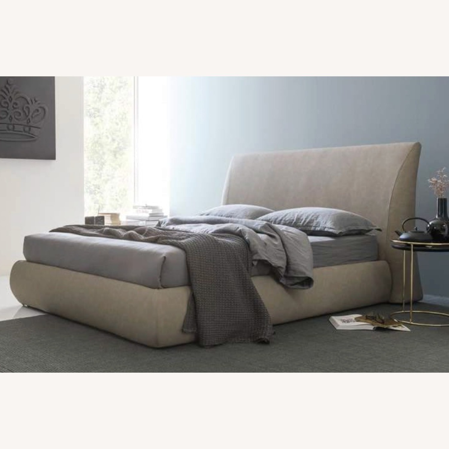 Calligaris Michigan King Bed - image-2