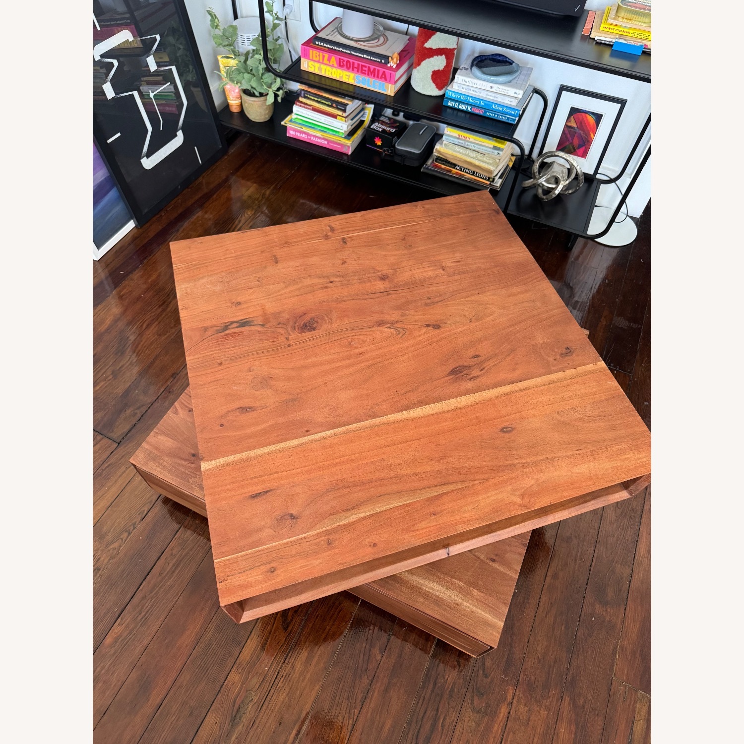 CB2 ローテーブル CB2 x Lenny Kravitz Ya Ya Coffee Table | Key Features, Price