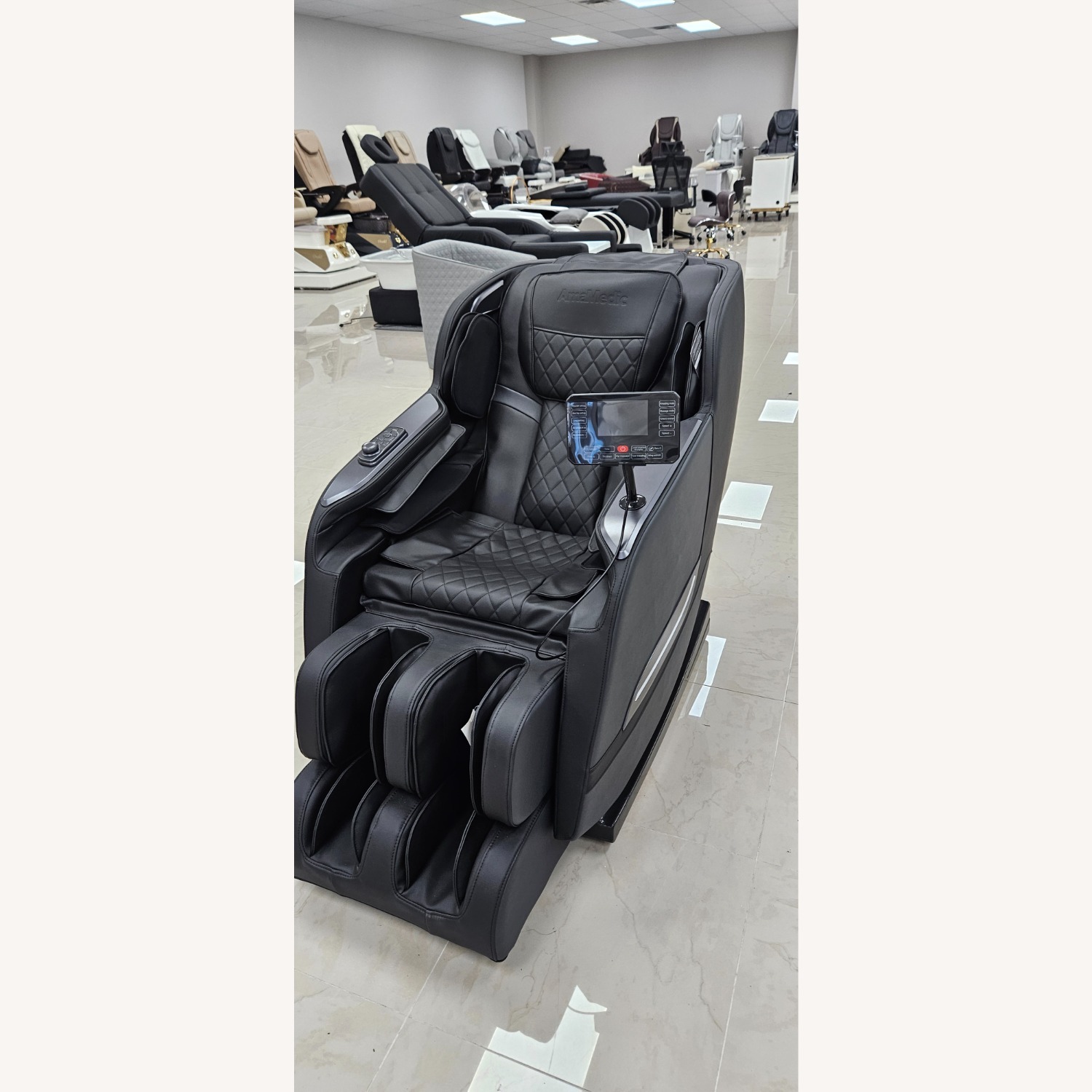 AmaMedic R7 LE Massage Chair  - image-1