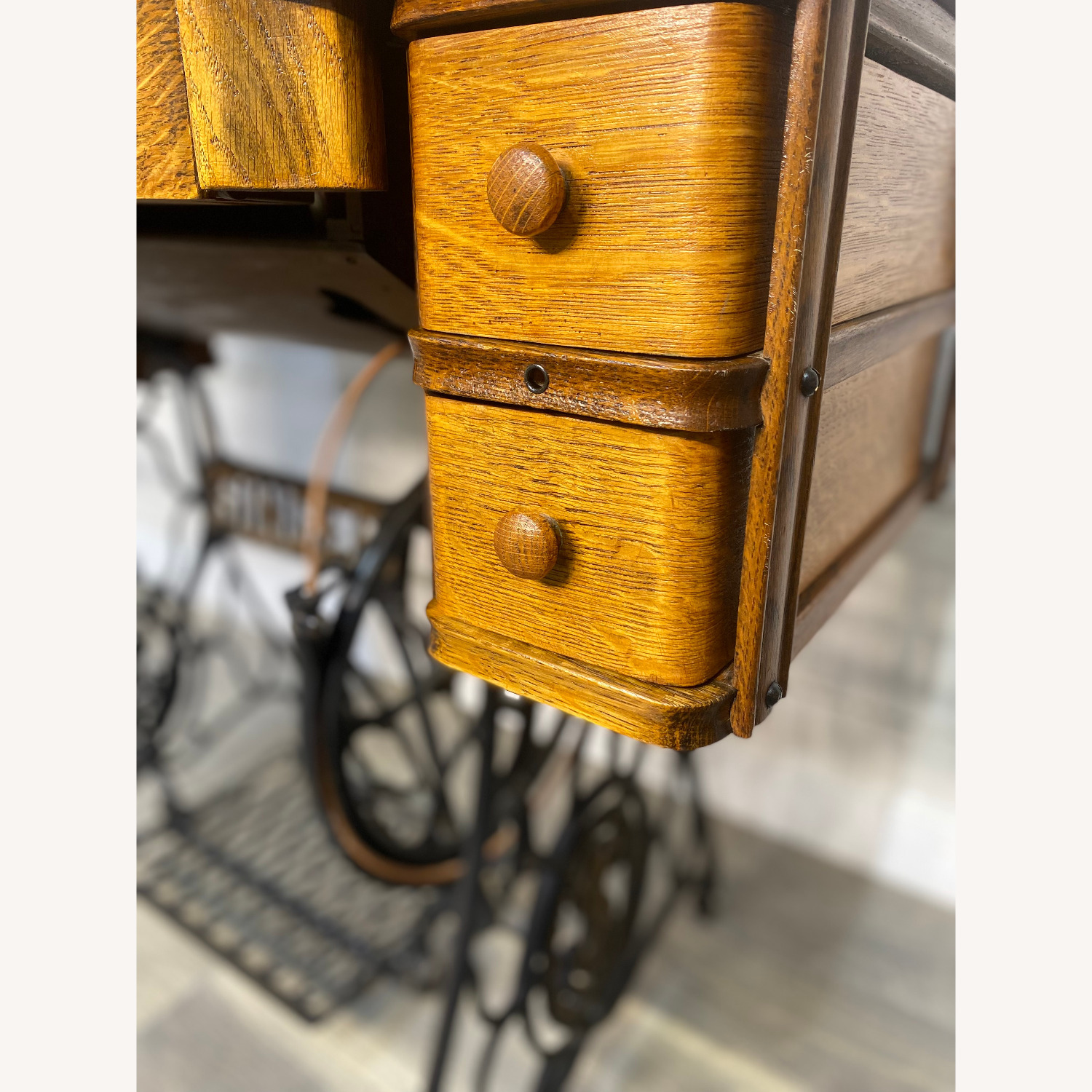 Antique Singer Sewing Machine & Desk - image-14